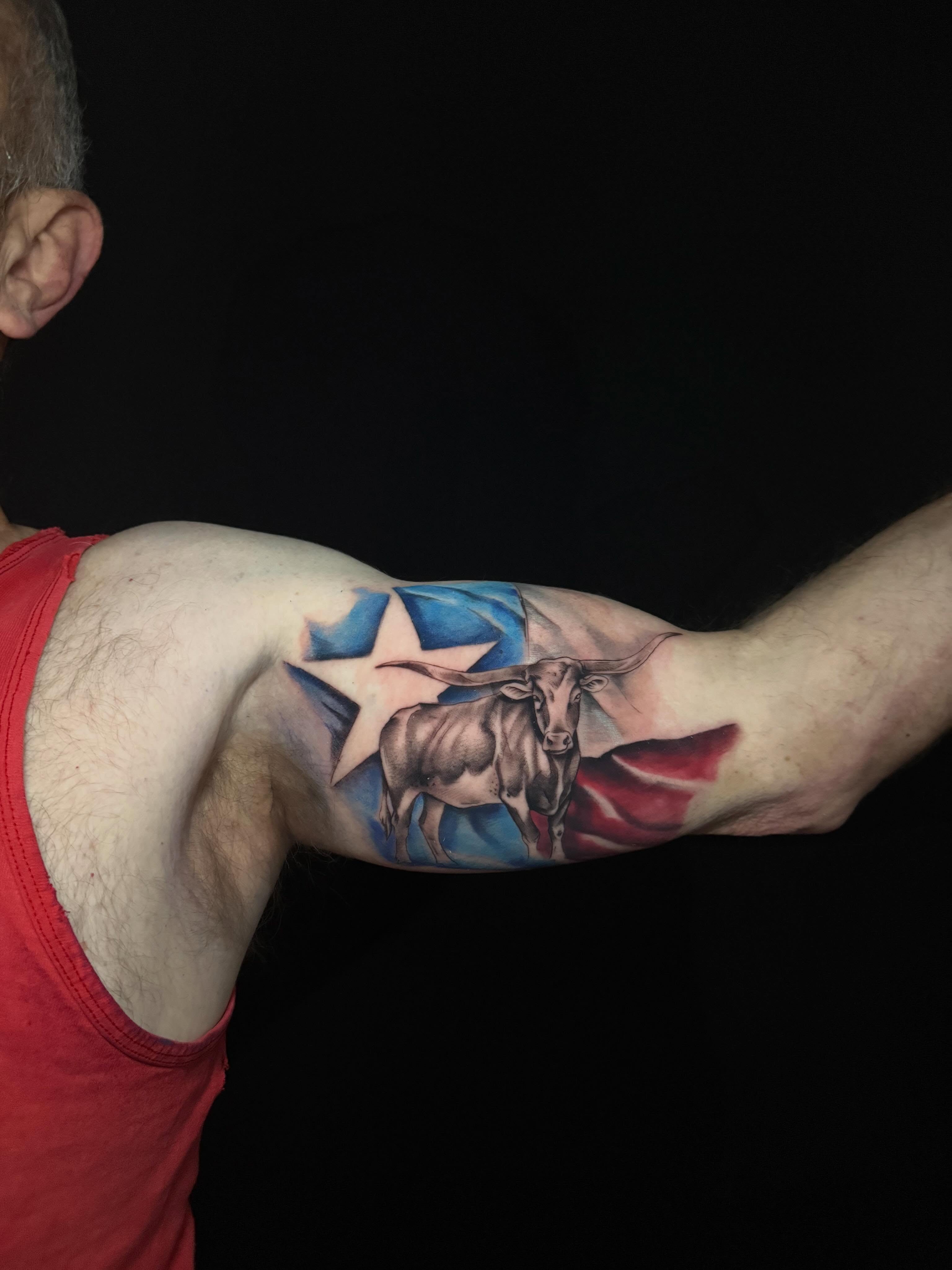 Tattoo by @astroweworld — realism