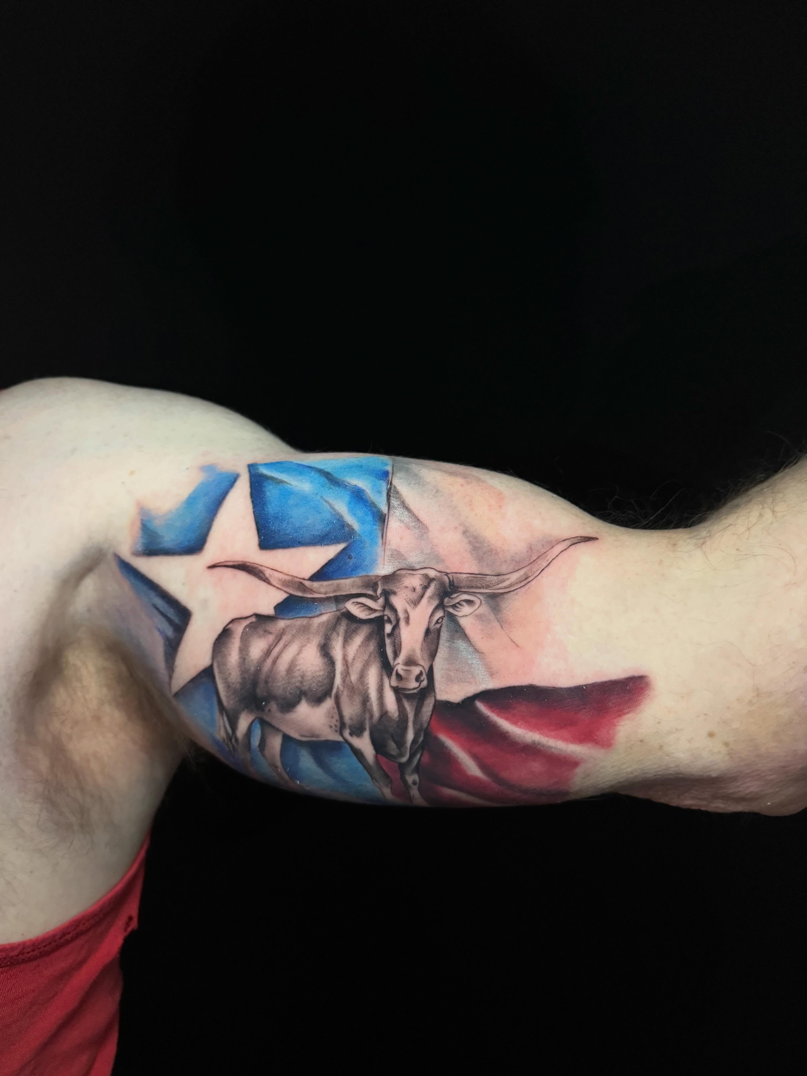 Tattoo by @astroweworld — realism