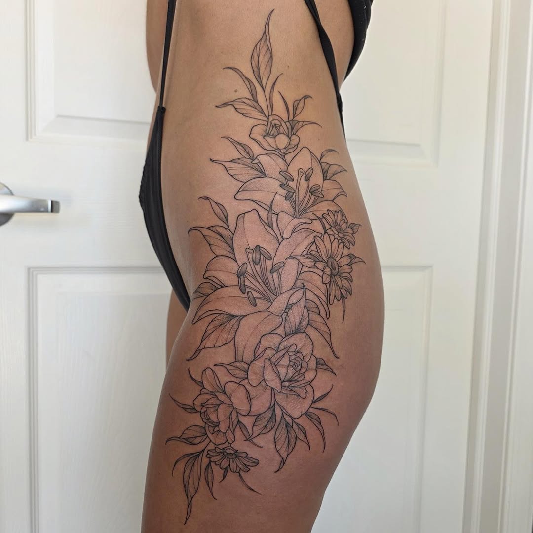 Tattoo by @letdanipokeyou — fine_line