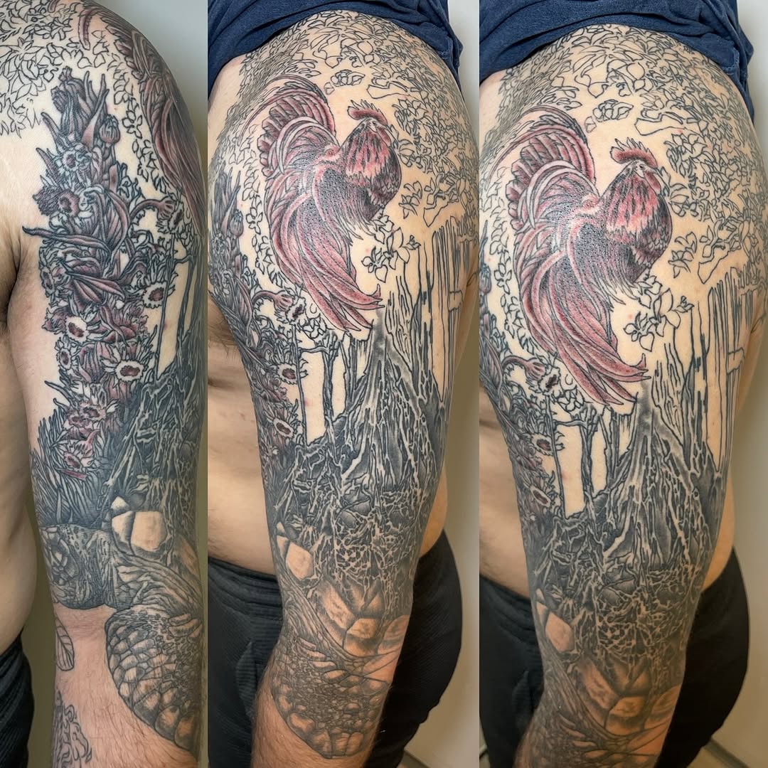 Rooster and tortoise Japanese tattoo on the thigh by Ashley Antolin
