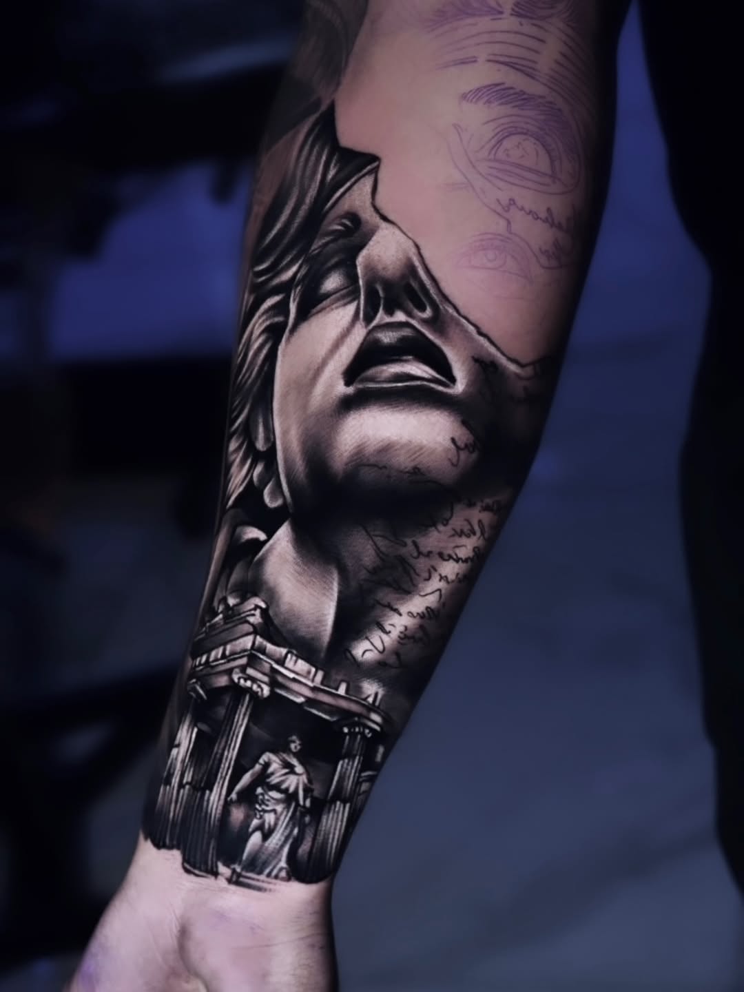 Tattoo by @ronaldinktattoo — realism, black_and_grey