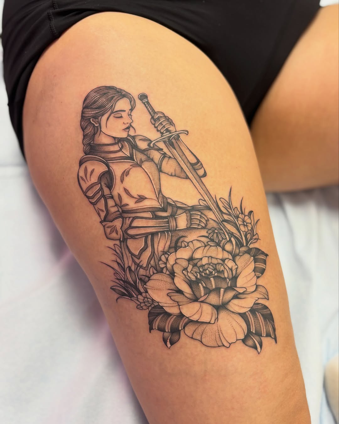 Tattoo by @lilindigotattoo โ black_and_grey