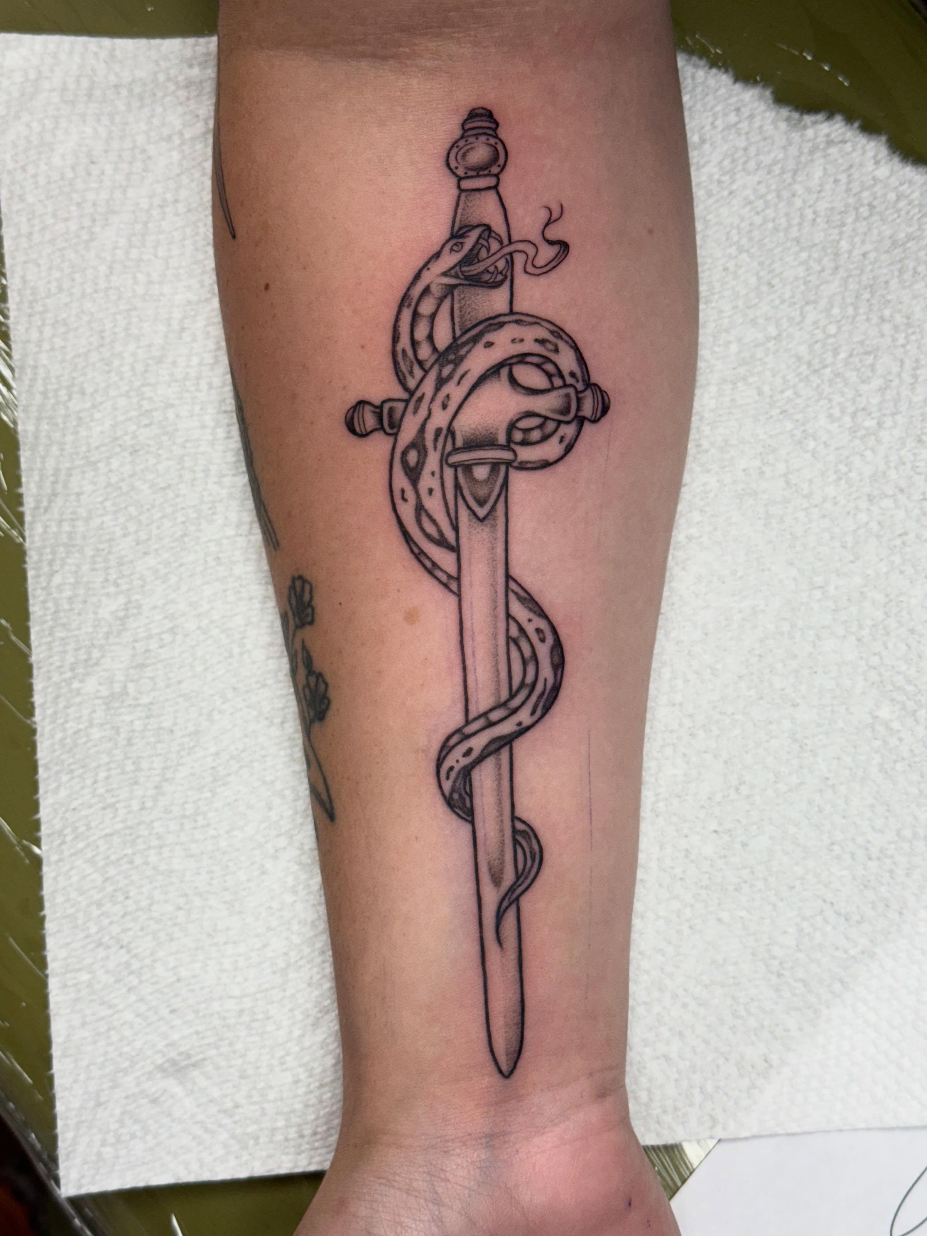 Tattoo by @raeofsunshine.tts — black_and_grey