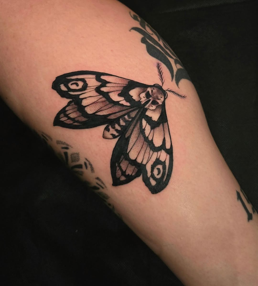 Tattoo by @gabsoucie — black_and_grey, realism