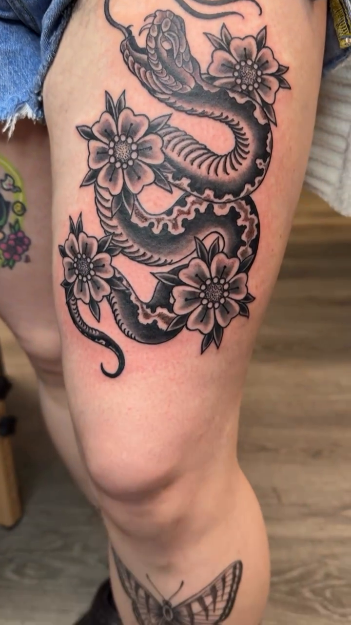 Tattoo by @derekcillaartwork — japanese_irezumi, black_and_grey