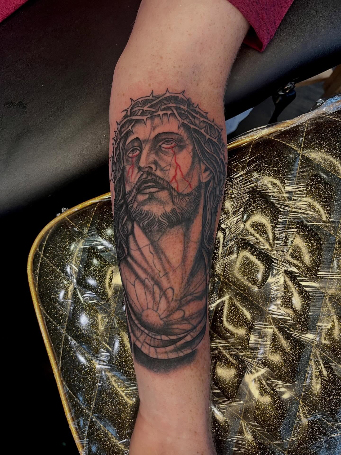 Tattoo by @diamonddavetats — realism, dark_realism