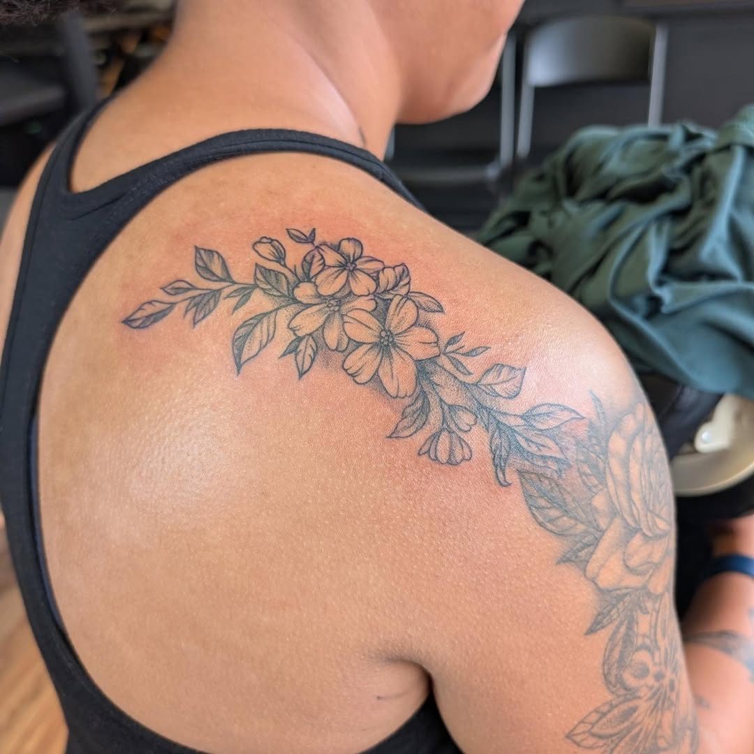 Tattoo by @hearthcreativestudios — fine_line, black_and_grey