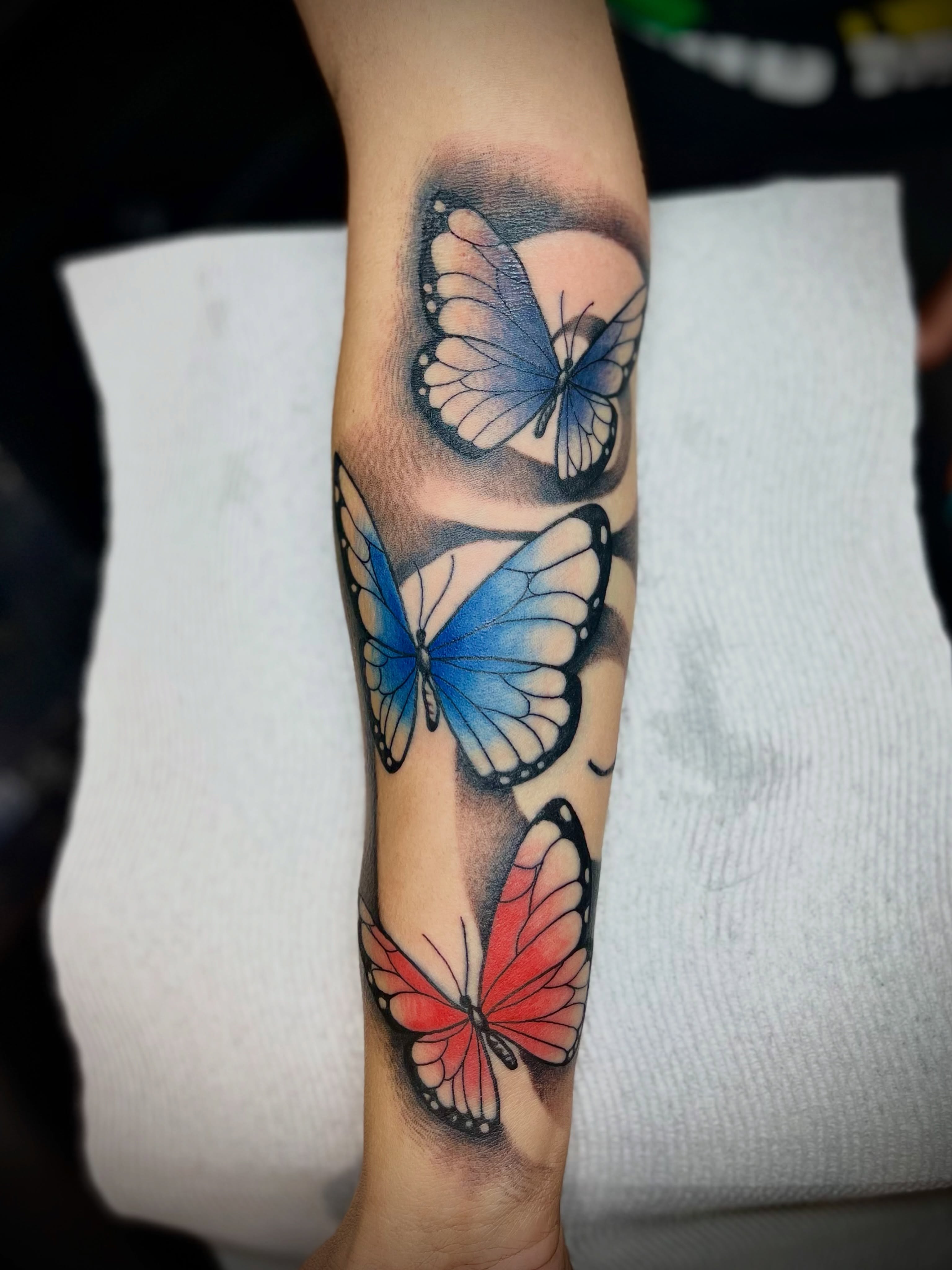 Tattoo by @cursedskintattoos — realism