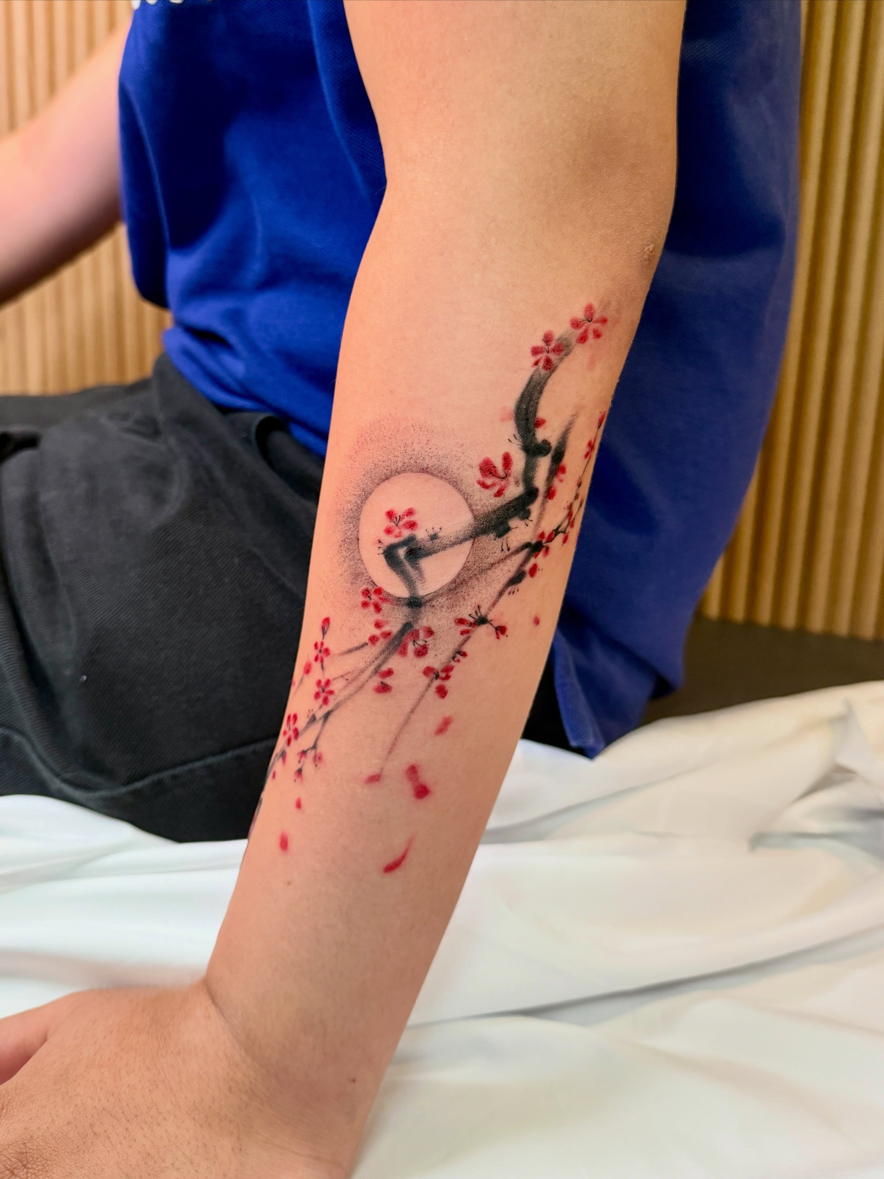 Tattoo by @lulu.ttttttt — dotwork, realism