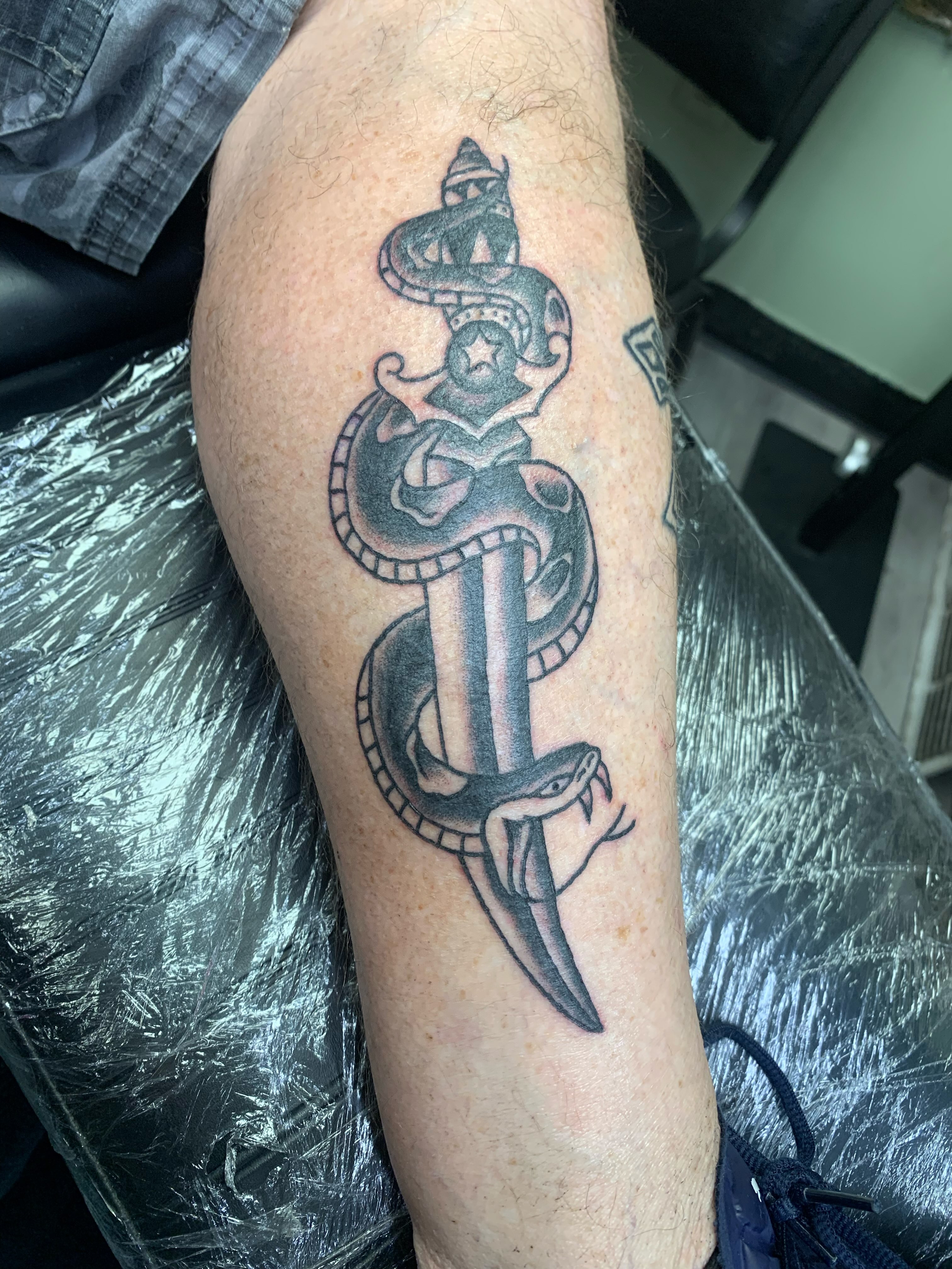 Tattoo by @buzzytatts — black_and_grey