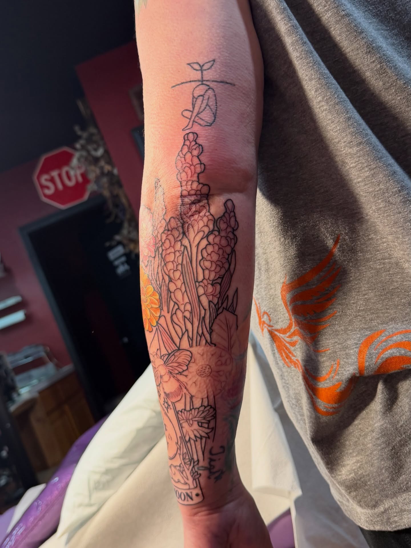 Tattoo by @tyannecherise — black_and_grey