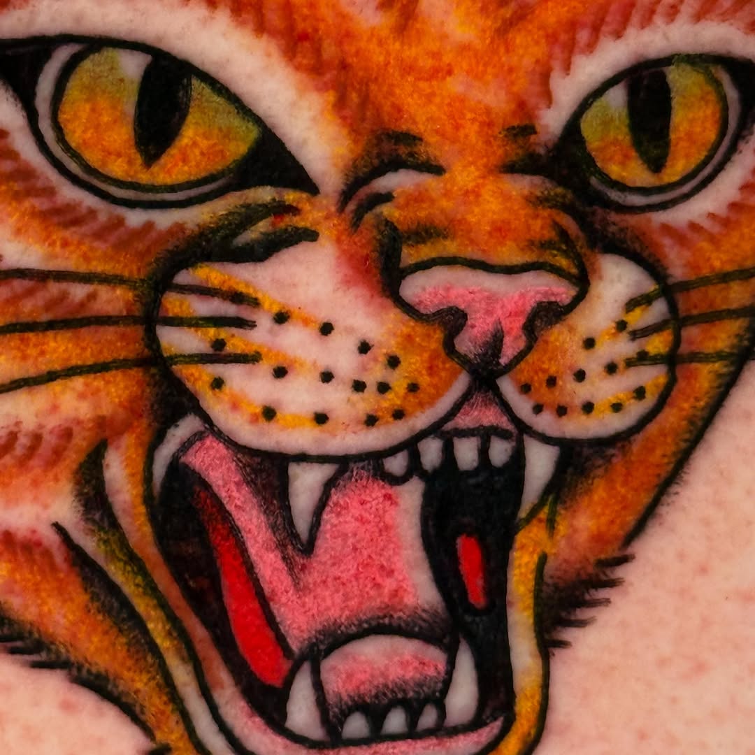 Tattoo by @freezedriedrainbow โ american_traditional