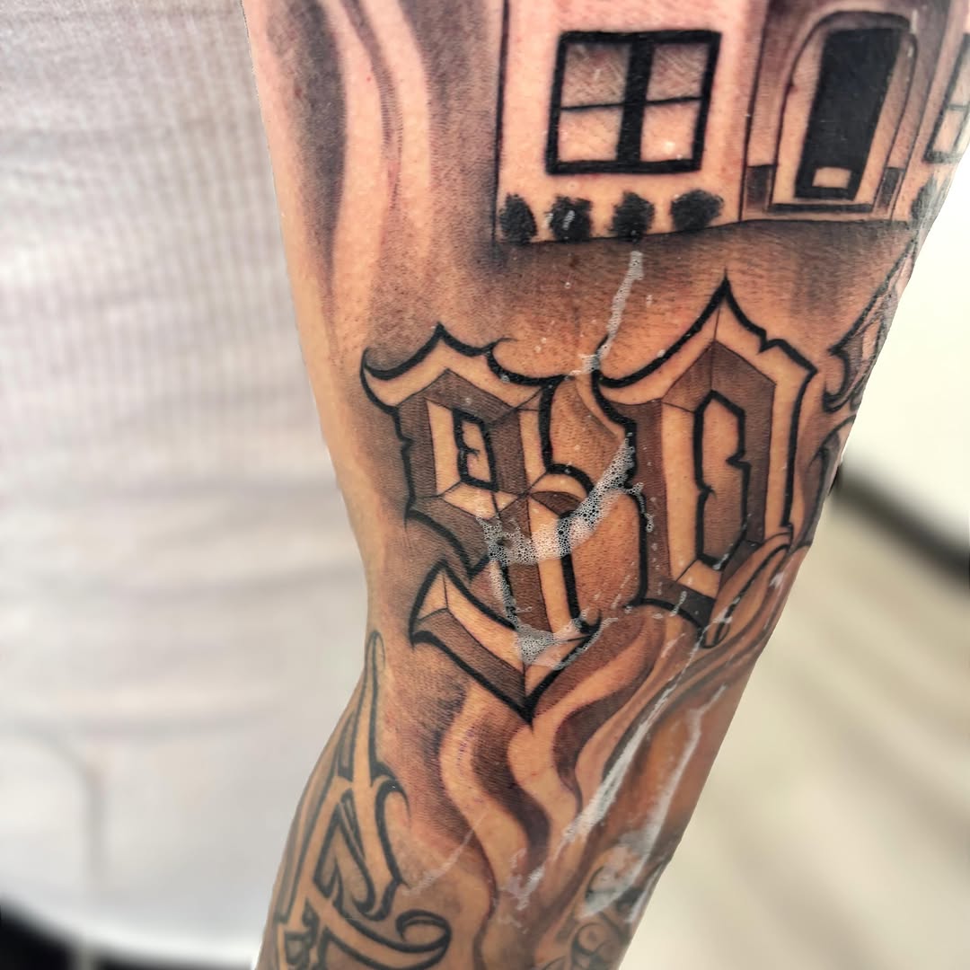 Tattoo by @tattoosbyalexander โ black_and_grey, geometric