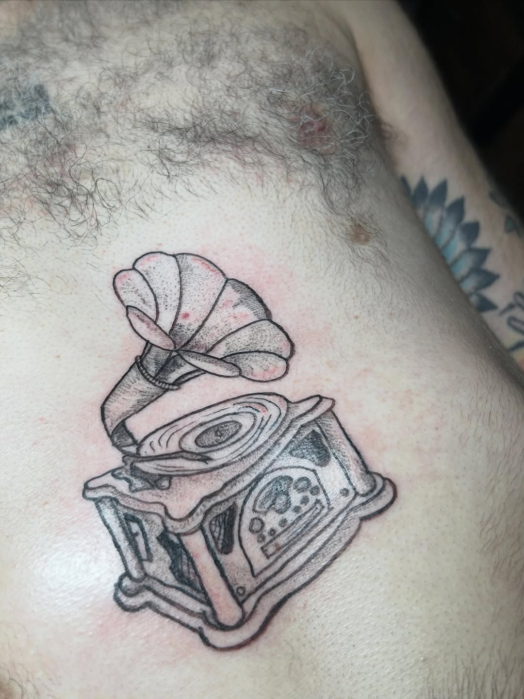 Tattoo by @tattoo.yasmine — black_and_grey