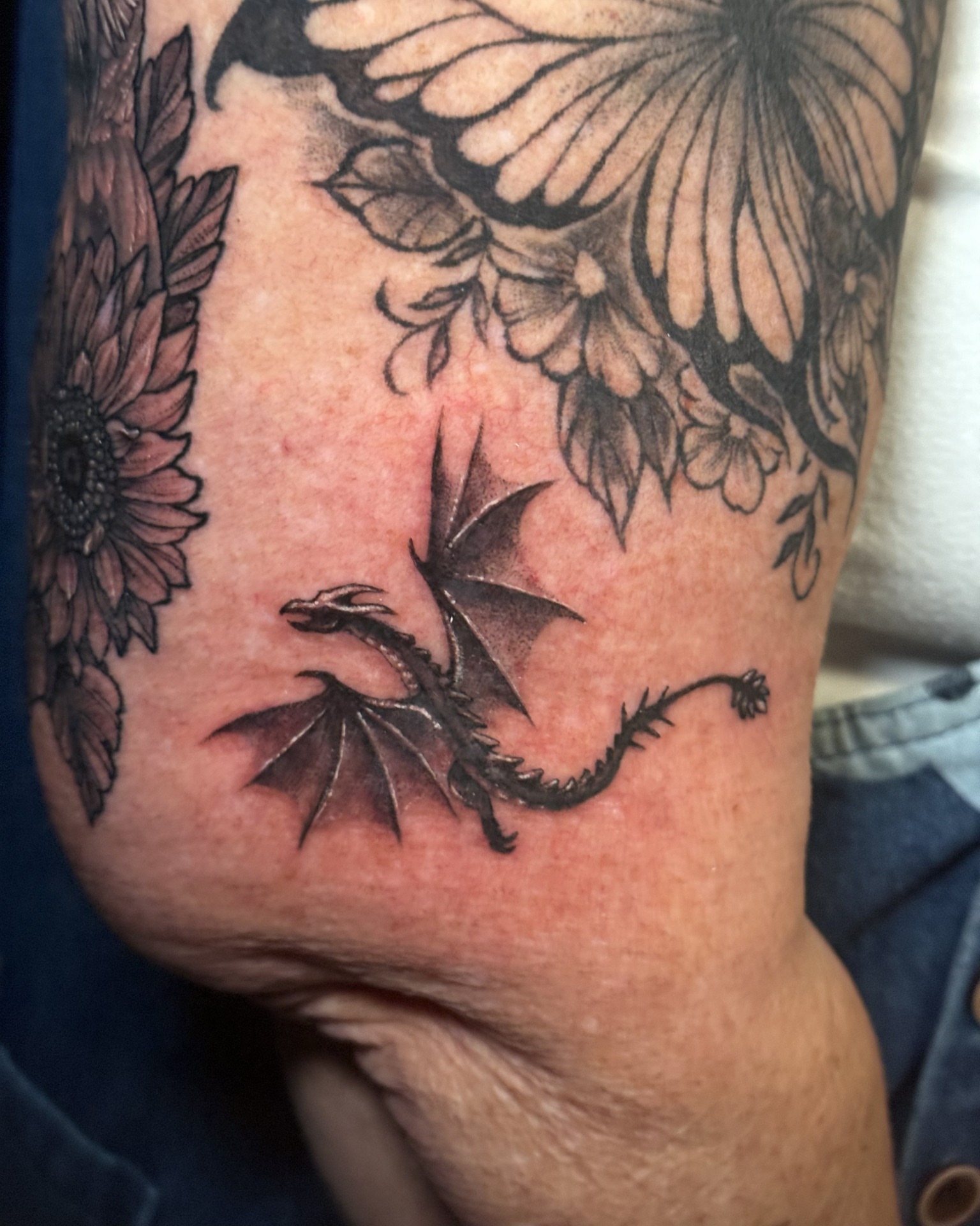Tattoo by @tattoos_by_cat — black_and_grey