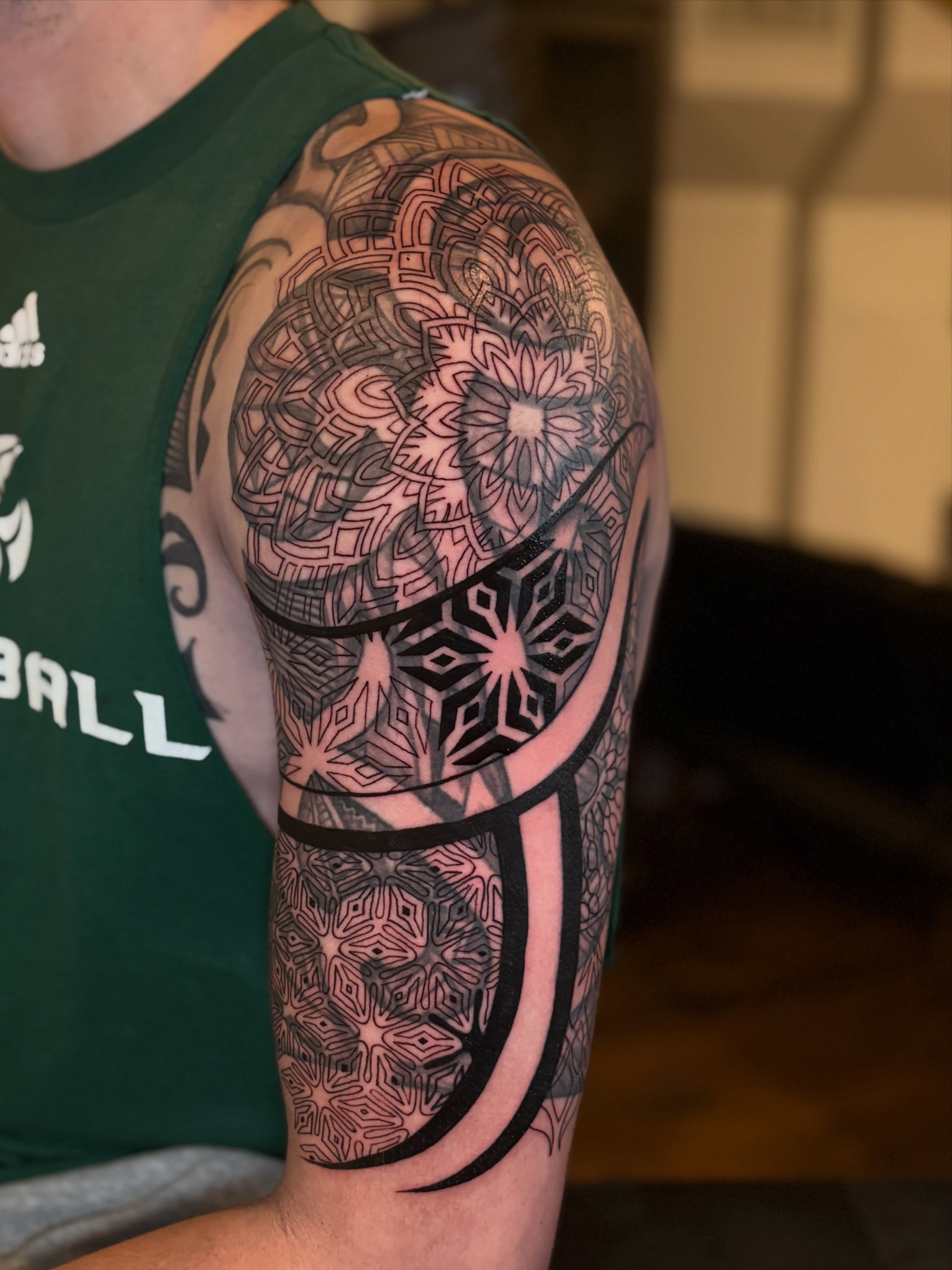 Tattoo by @tonyluceroart — geometric