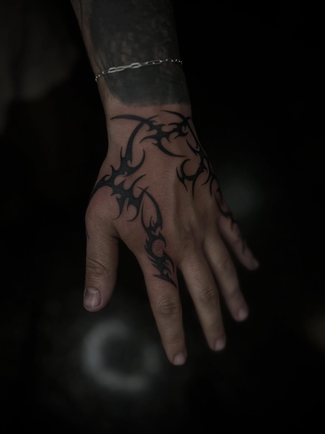 Tattoo by @lexirosetattoo โ tribal