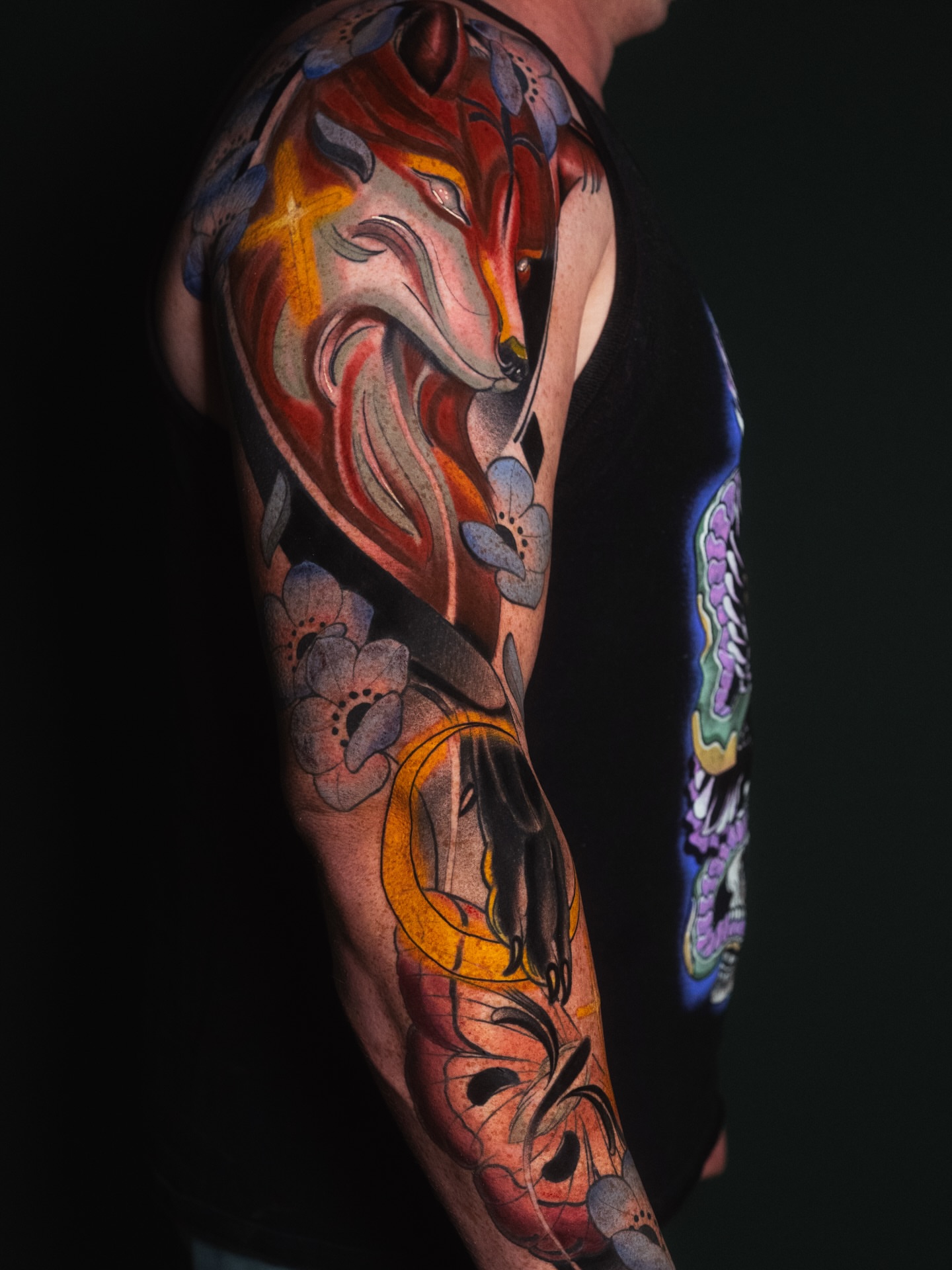 Tattoo by @robiscoffee — american_traditional, dotwork