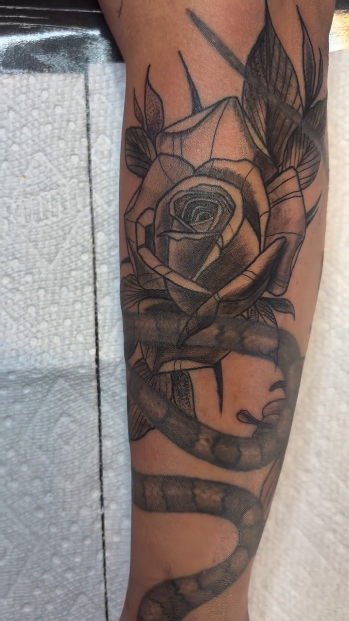 Tattoo by @calencopelandtattoo — black_and_grey, realism