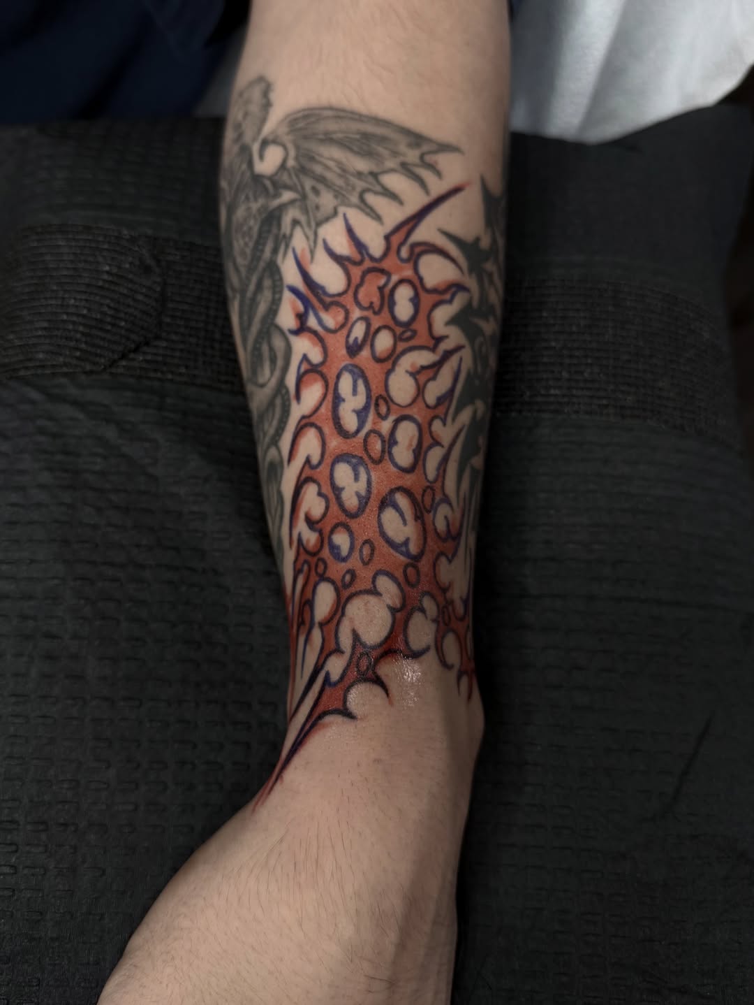 Tattoo by @gloomkvlt β blackwork, trash_polka