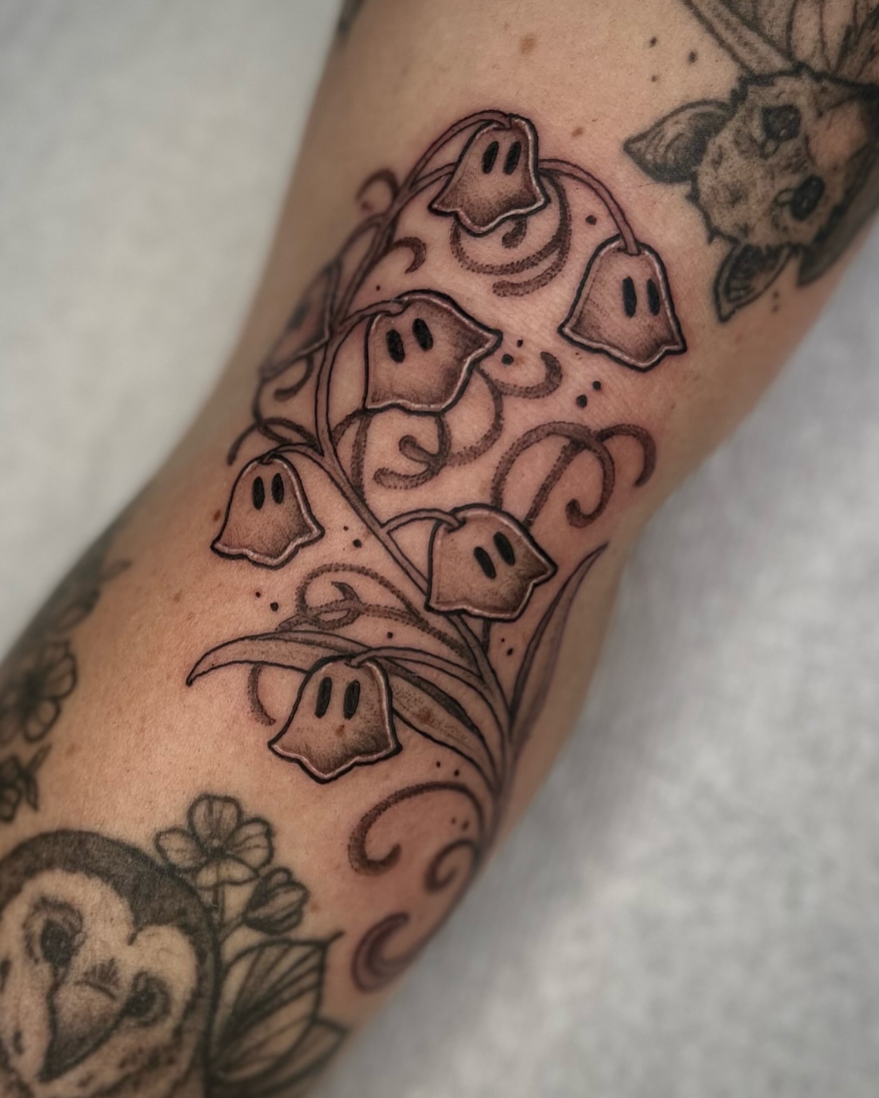 Tattoo by @olympe_ktattoos — black_and_grey