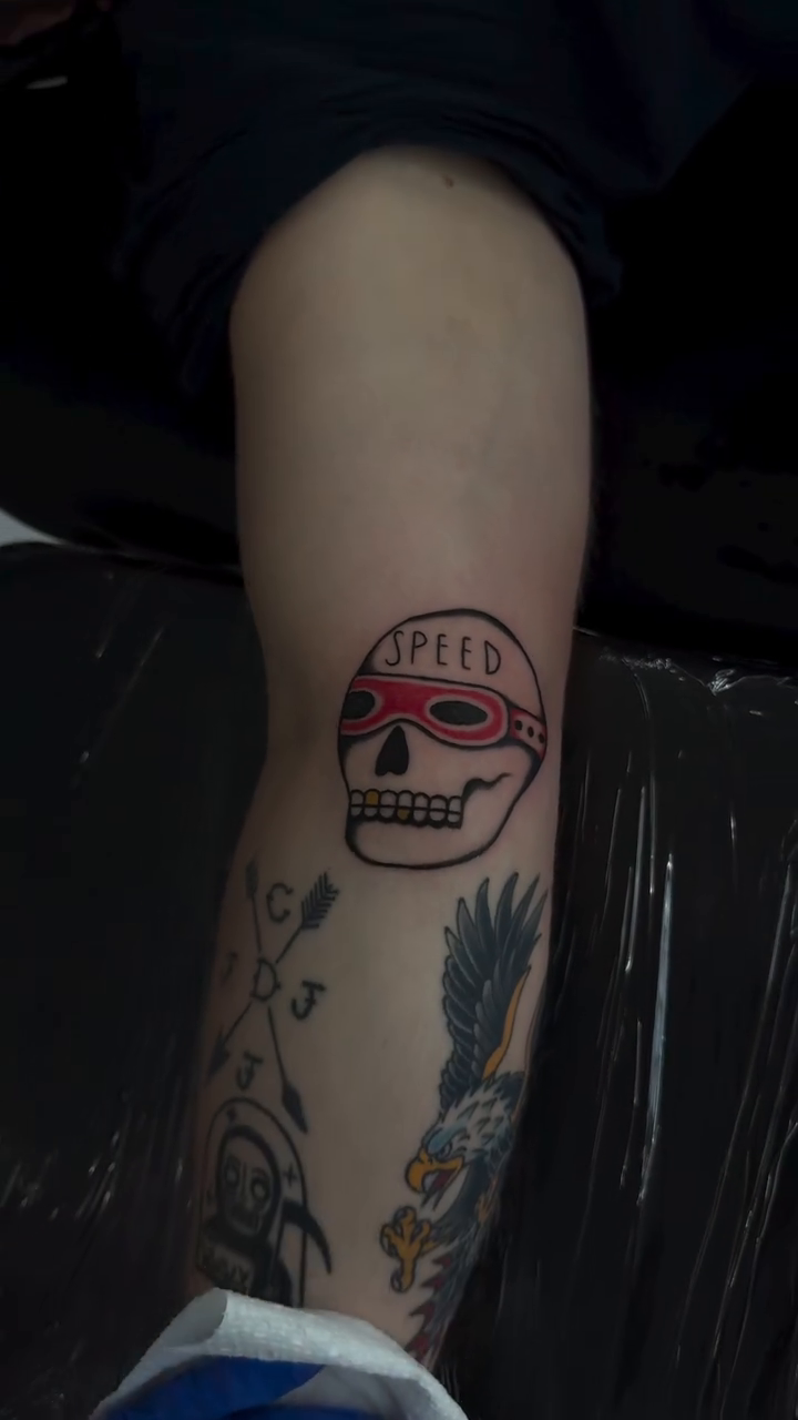 American traditional tattoo on the forearm by Béle Benard