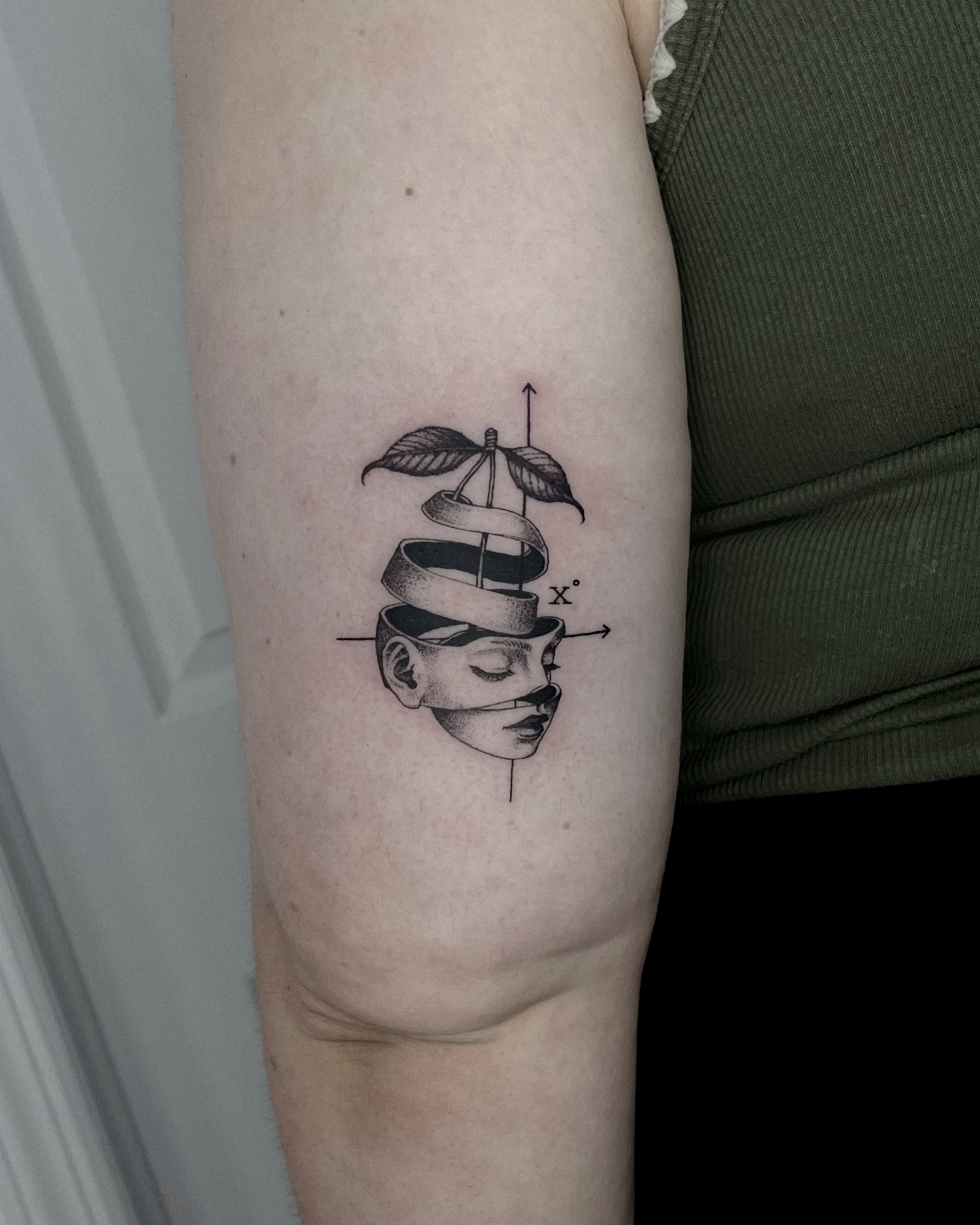 Tattoo by @parkkaro โ black_and_grey