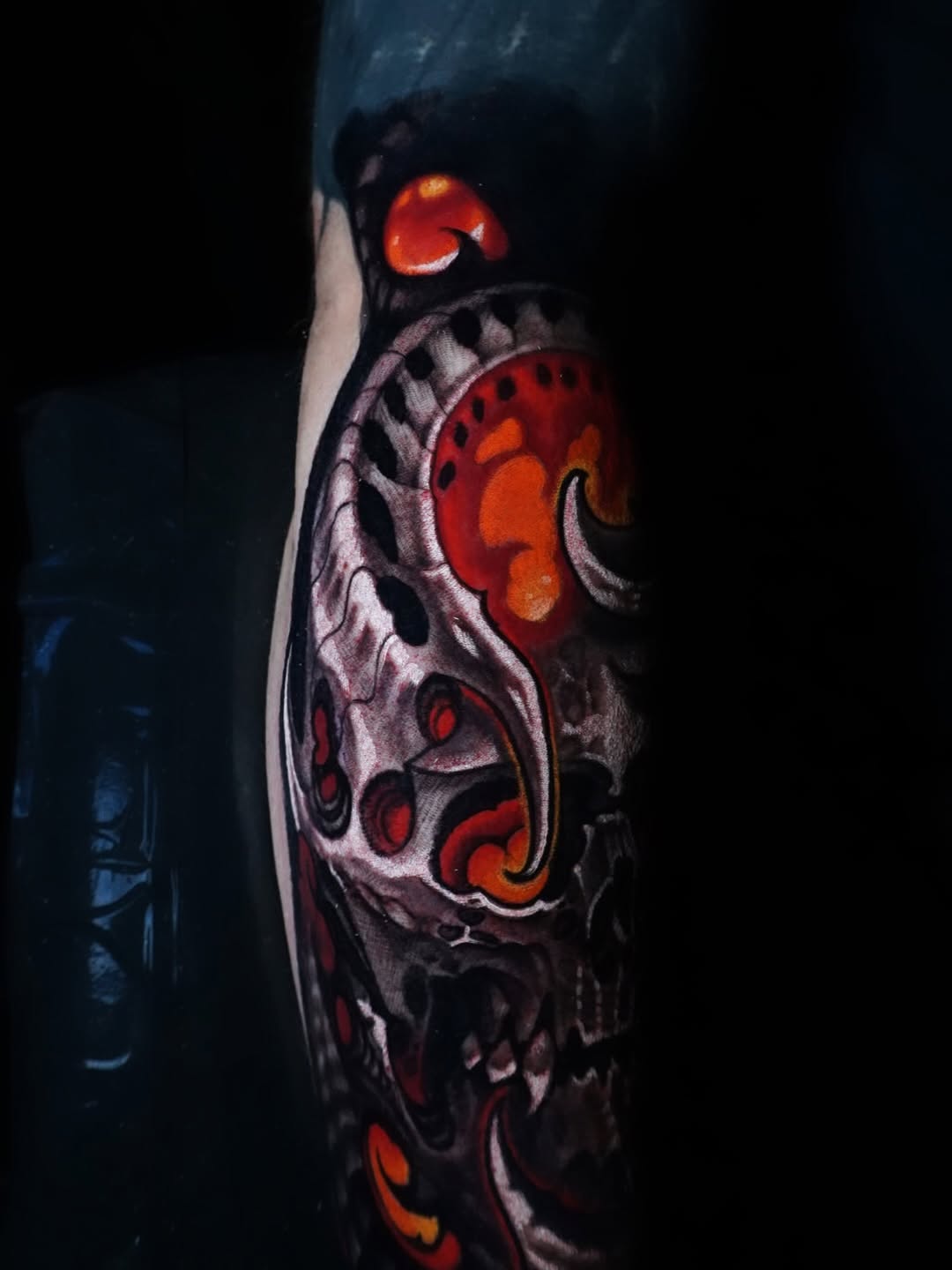 Tattoo by @stylebendingtattoos — dark_realism, blackwork