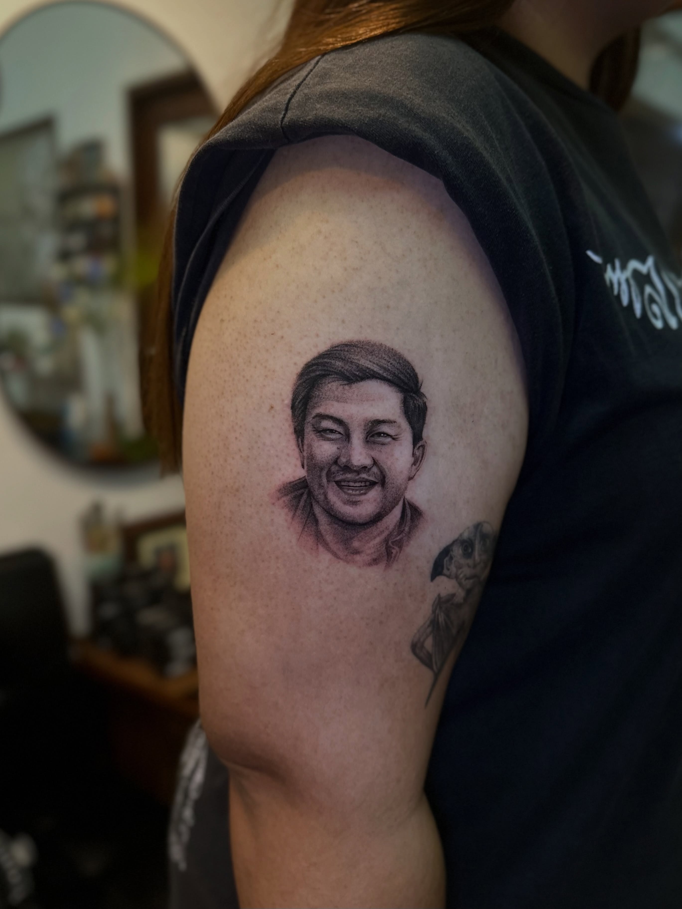 Tattoo by @noir_ink.tattookorat — realism