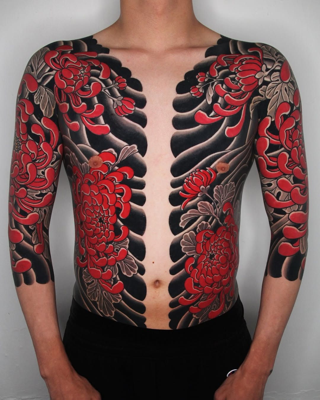Tattoo by @hongdo_oriental — japanese_irezumi, blackwork