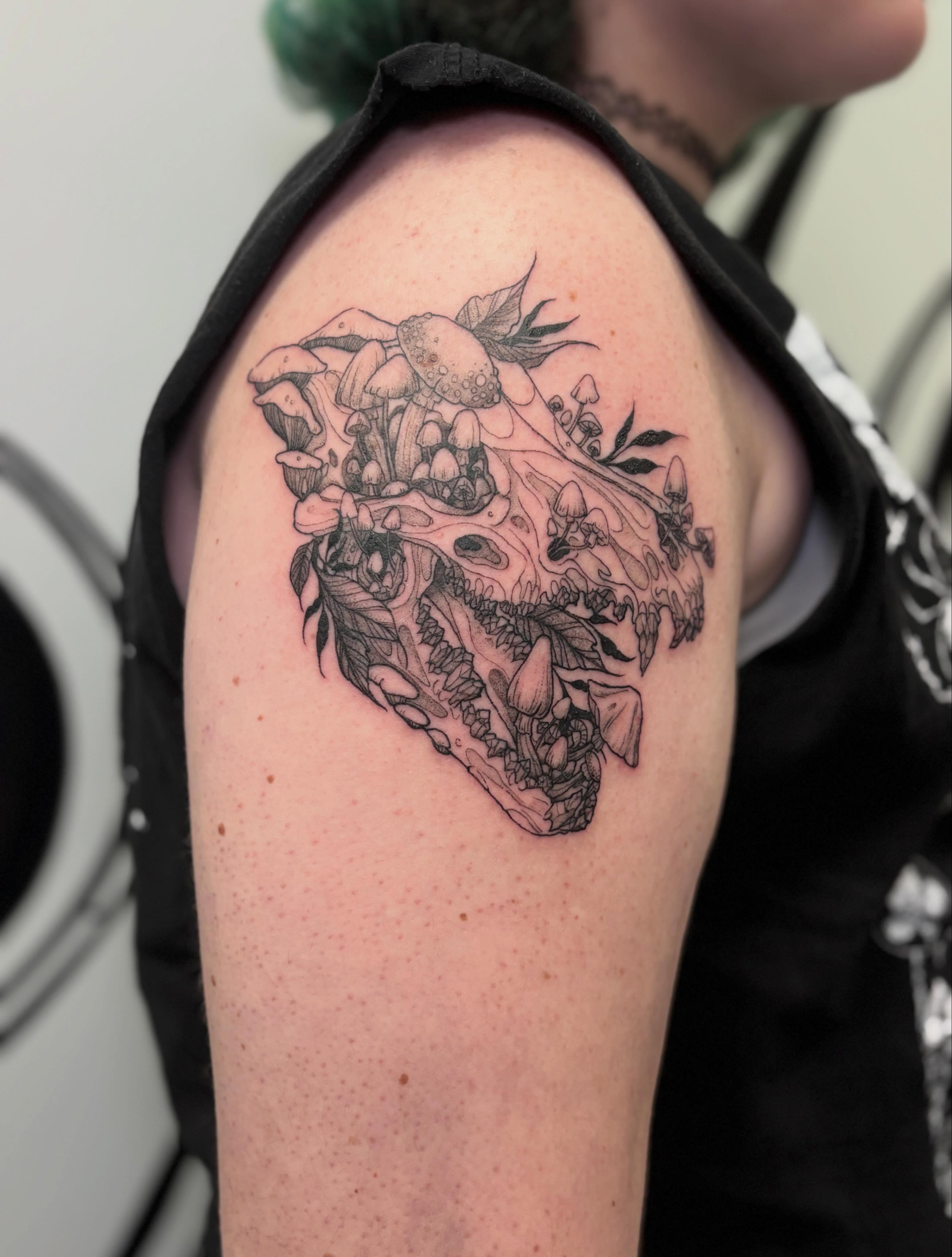 Tattoo by @thea_tattoos — black_and_grey, realism