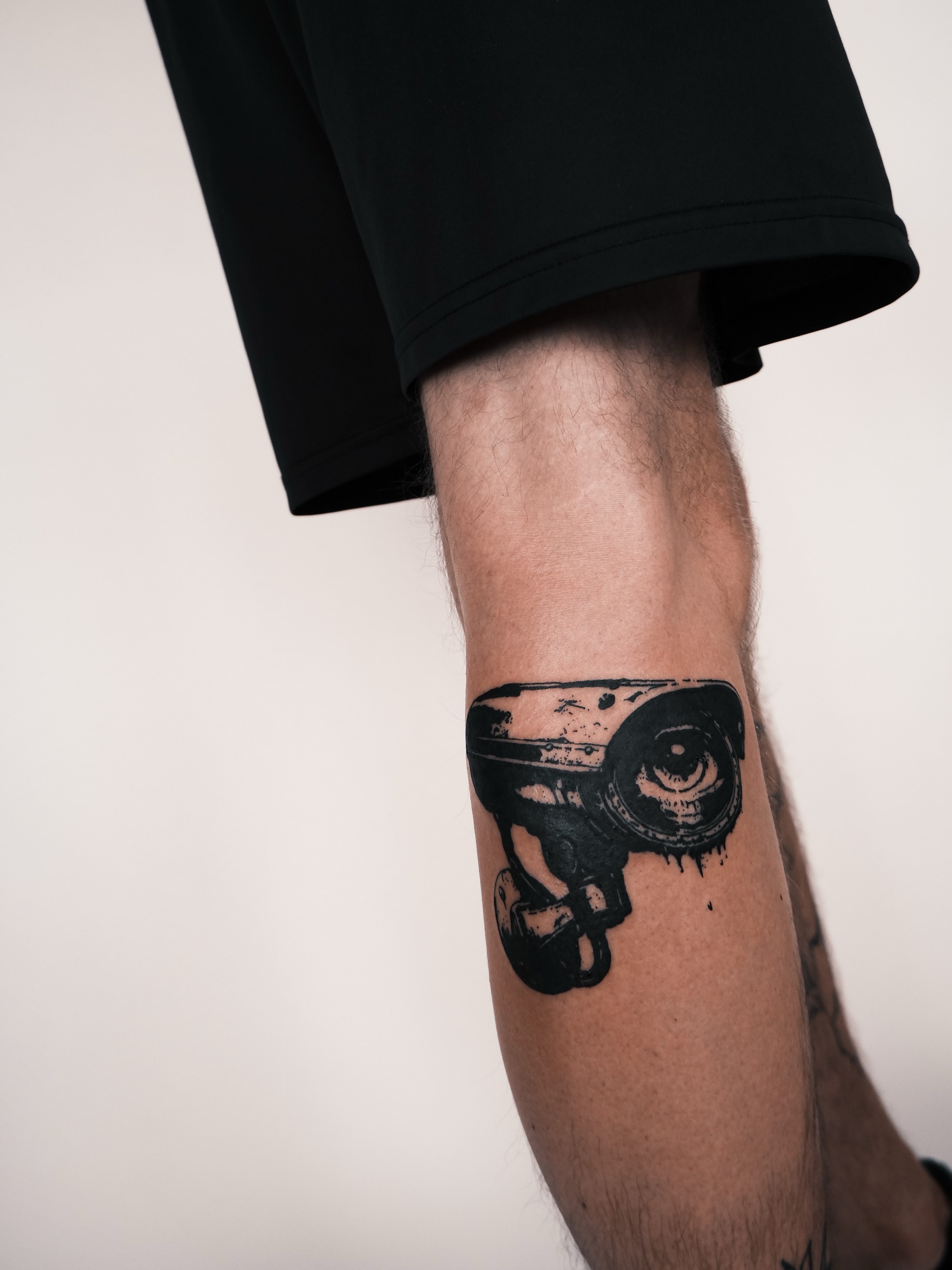 Tattoo by @quentin_tattoorino — black_and_grey