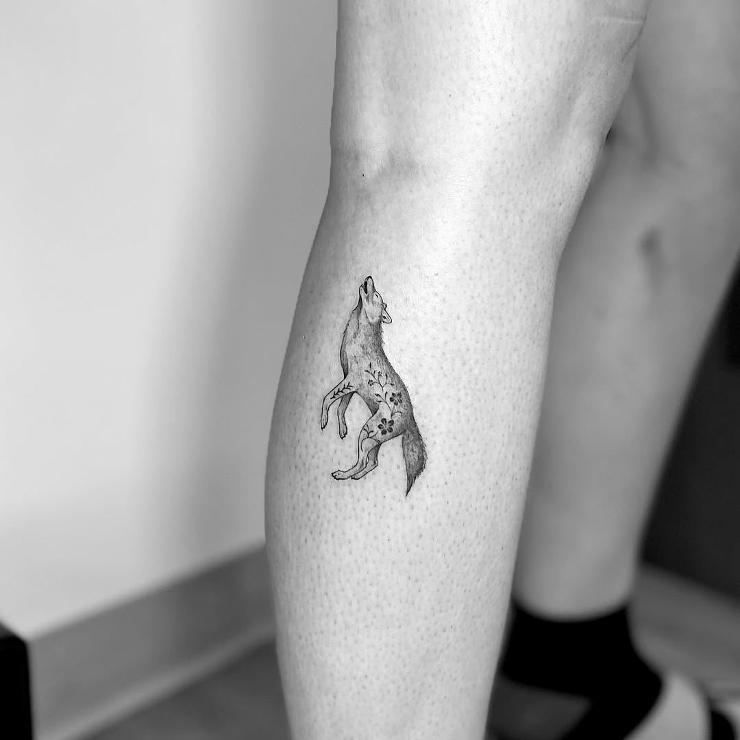 Tattoo by @littleinkliv — fine_line, realism