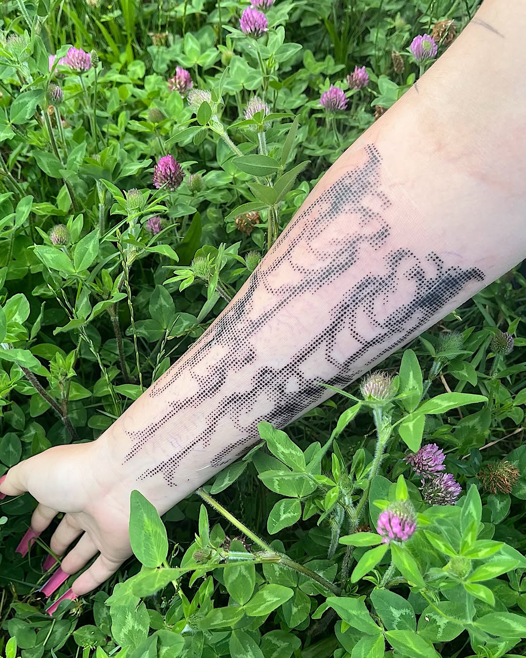 Tattoo by @sugarscab — dotwork, geometric