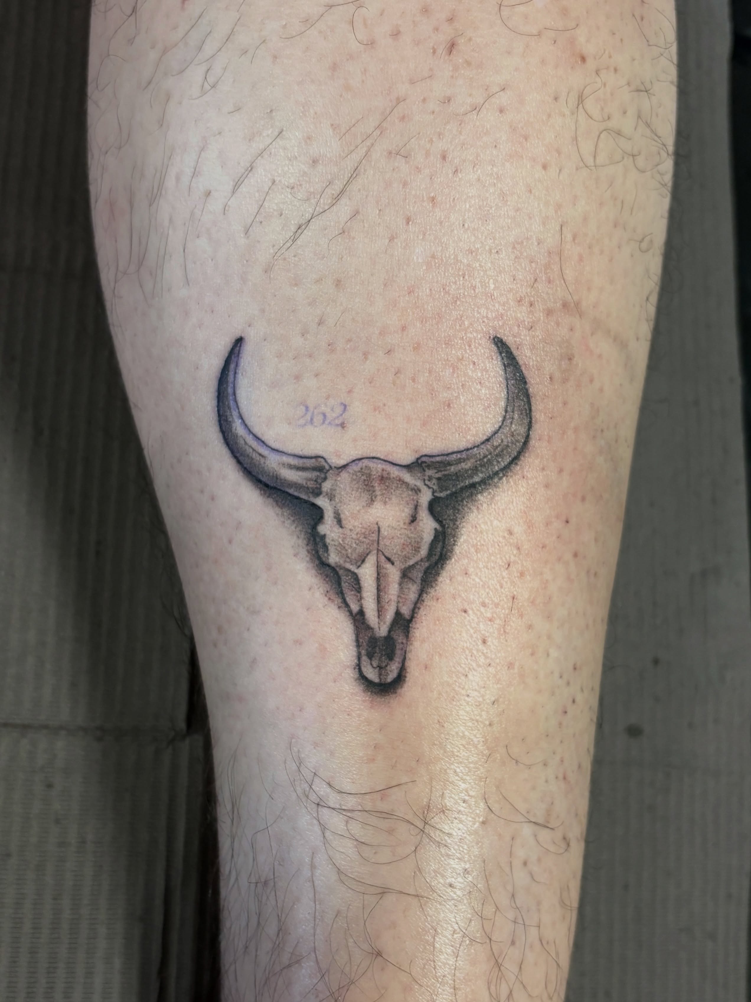 Tattoo by @draventoewstattoo — black_and_grey