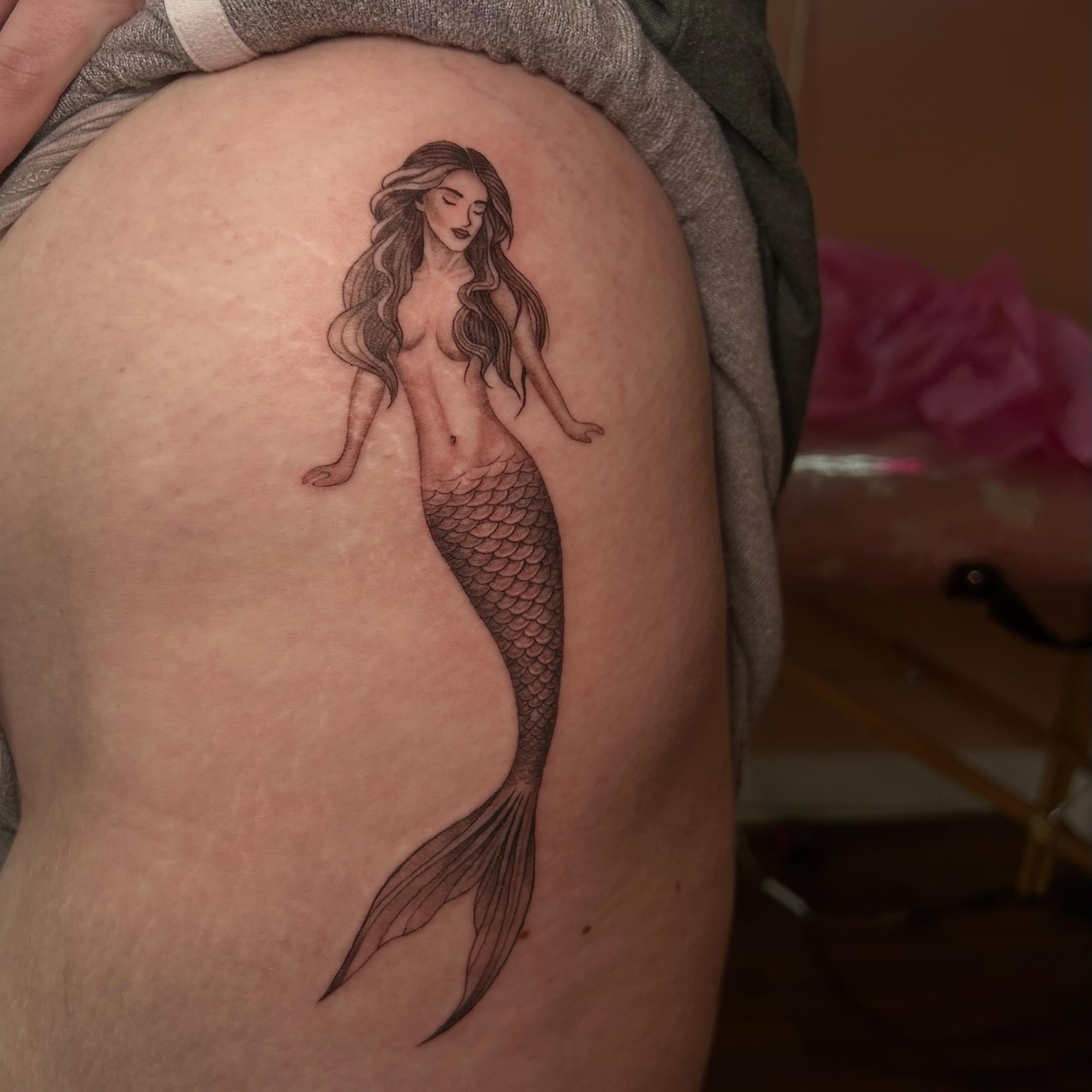 Tattoo by @khloztatz — black_and_grey