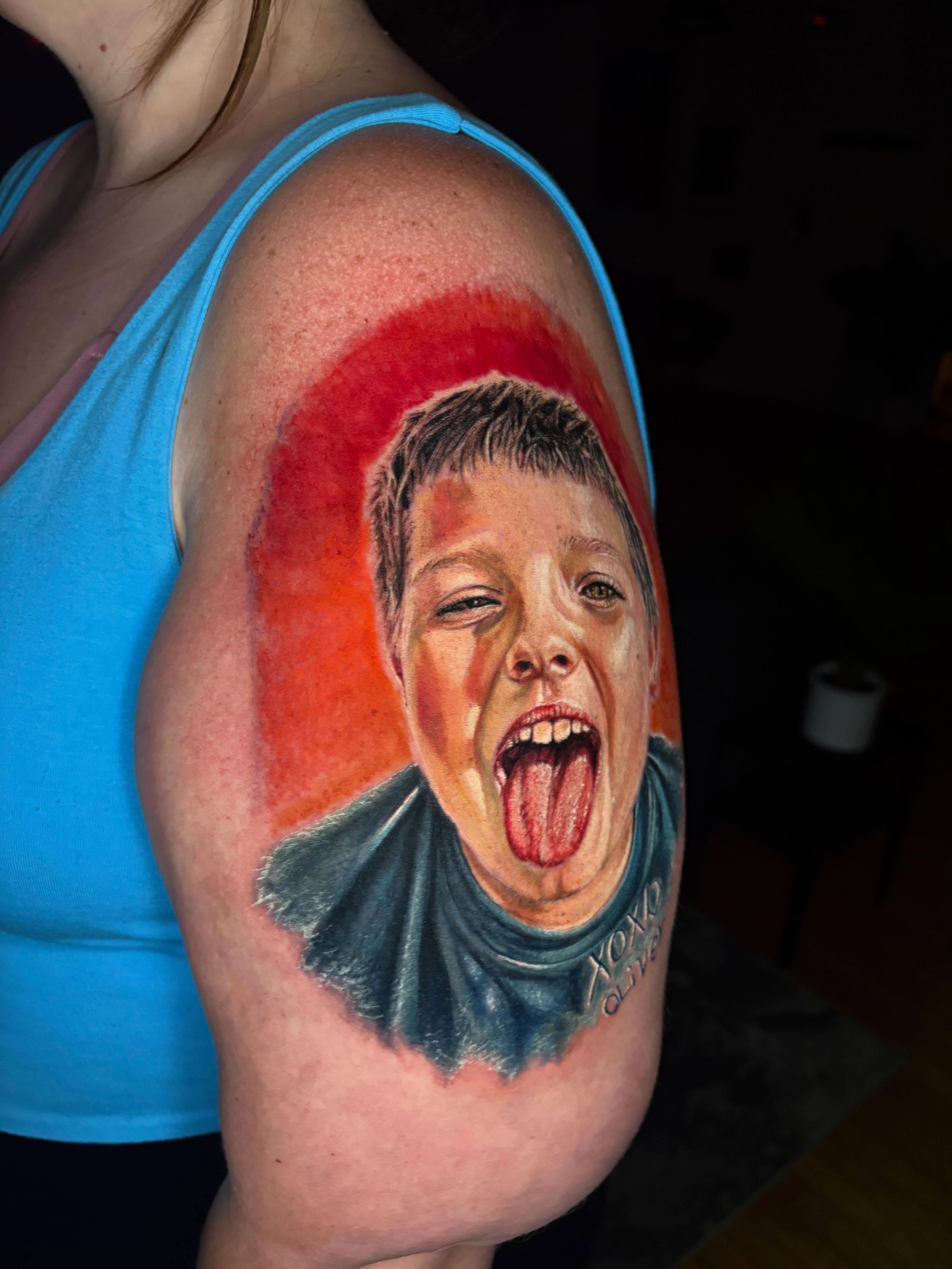 Neo-traditional tattoo on the shoulder by Jacee Hamilton