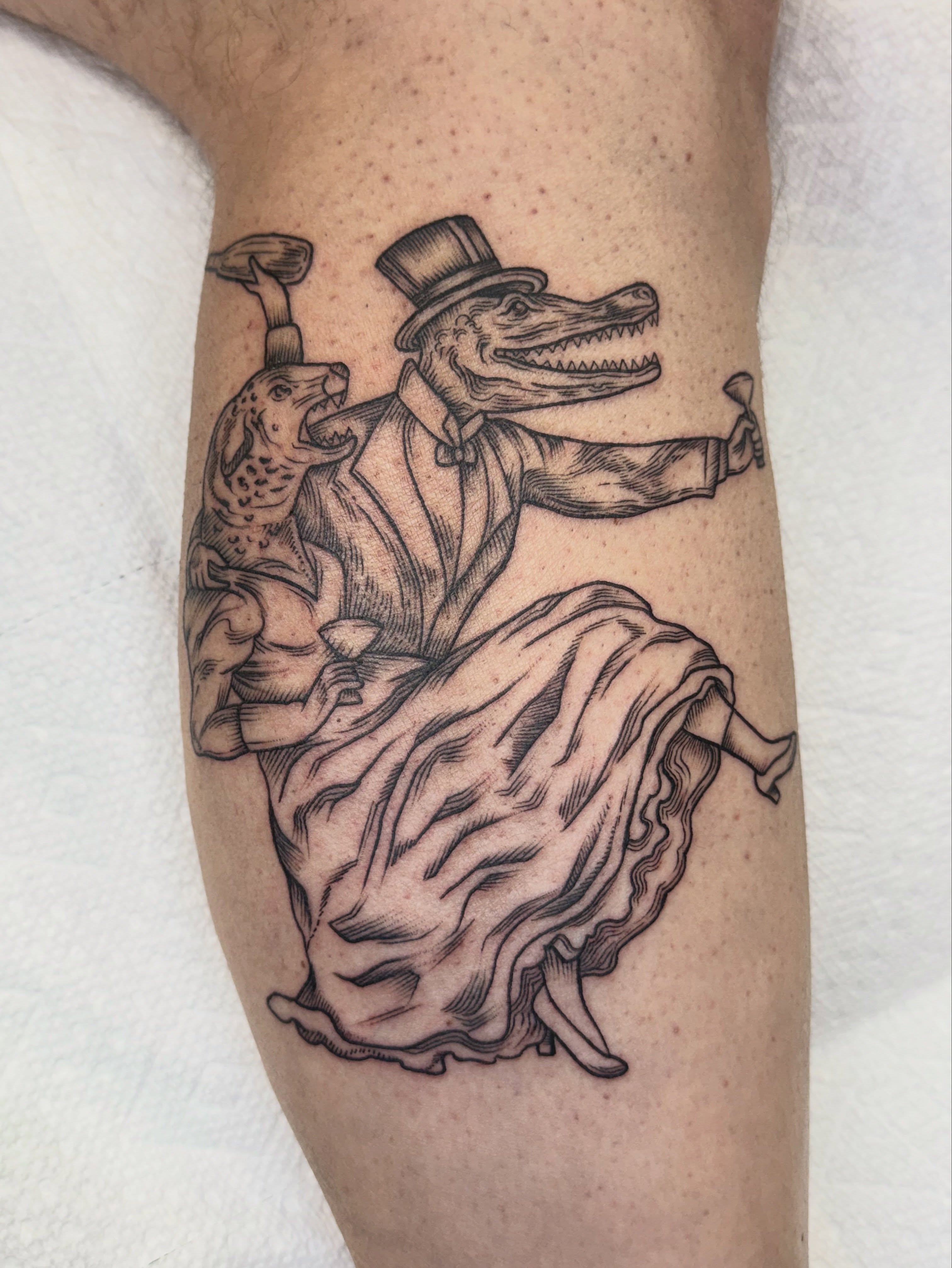 Tattoo by @taracrespitattoos โ black_and_grey, realism
