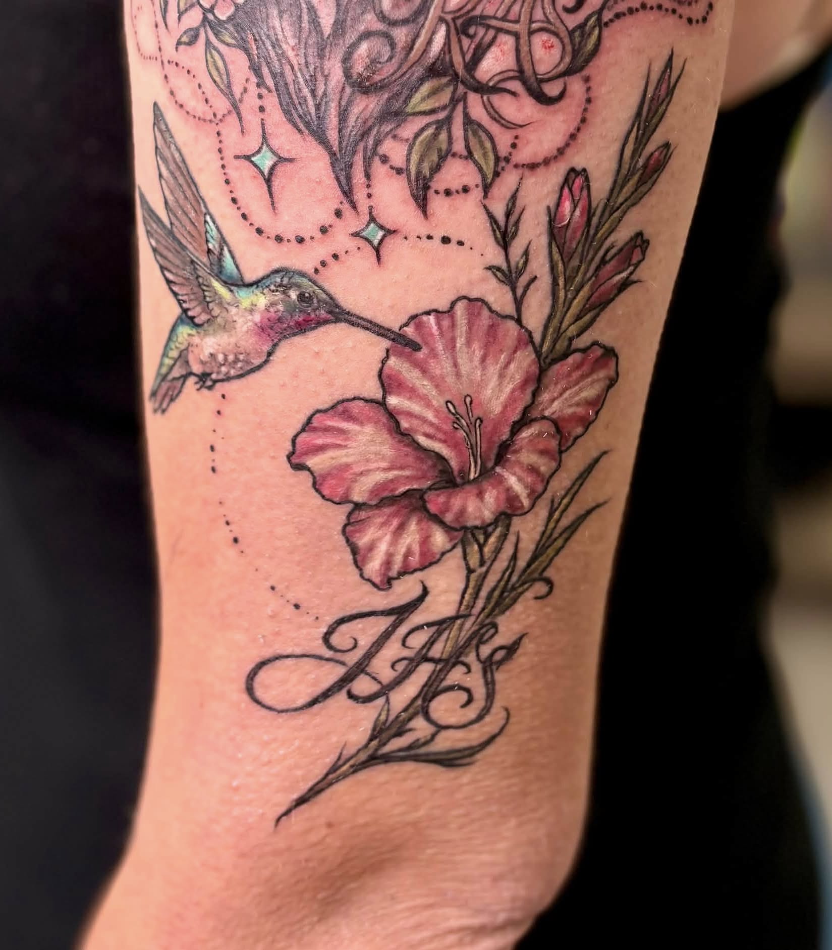 Tattoo by @ciarahofmeisterink — dotwork, realism