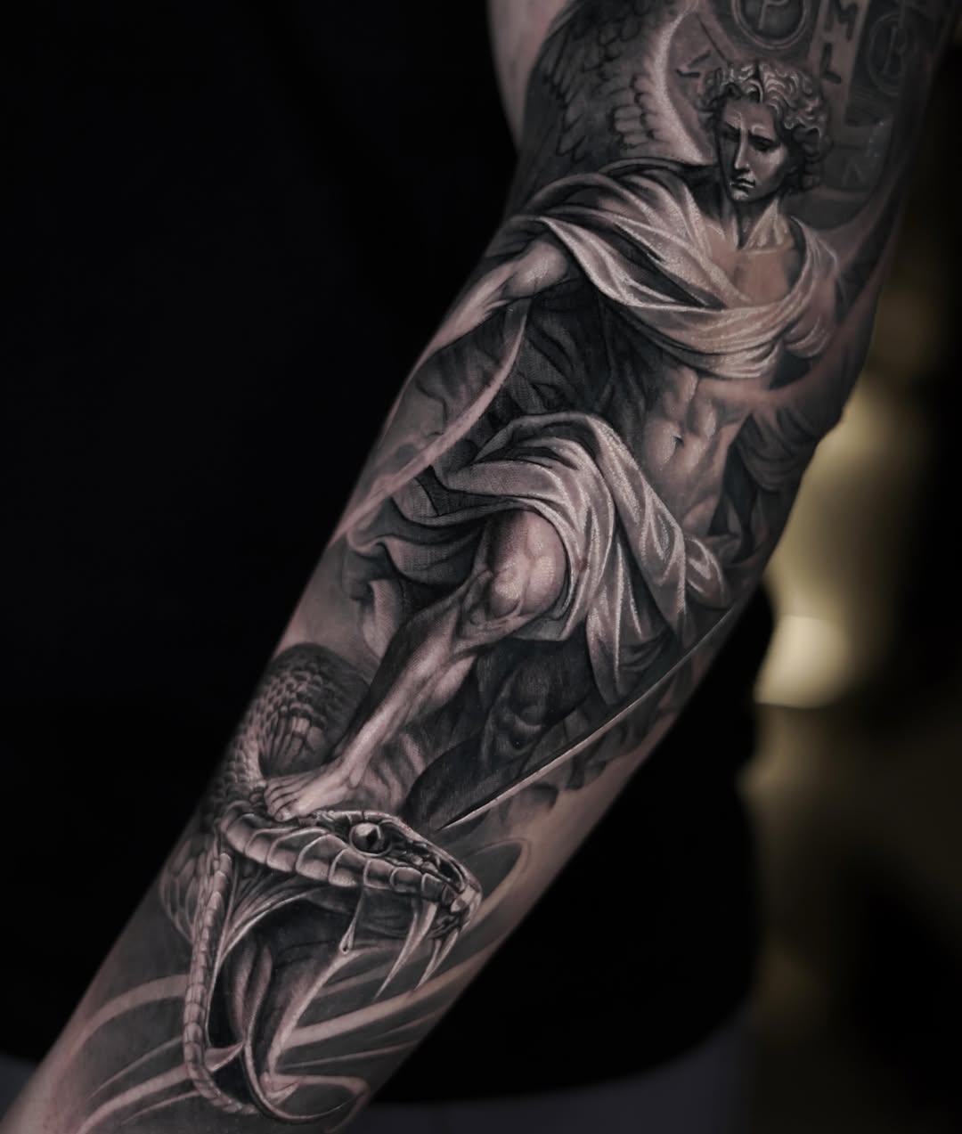 Tattoo by @saranieto_ — realism, black_and_grey