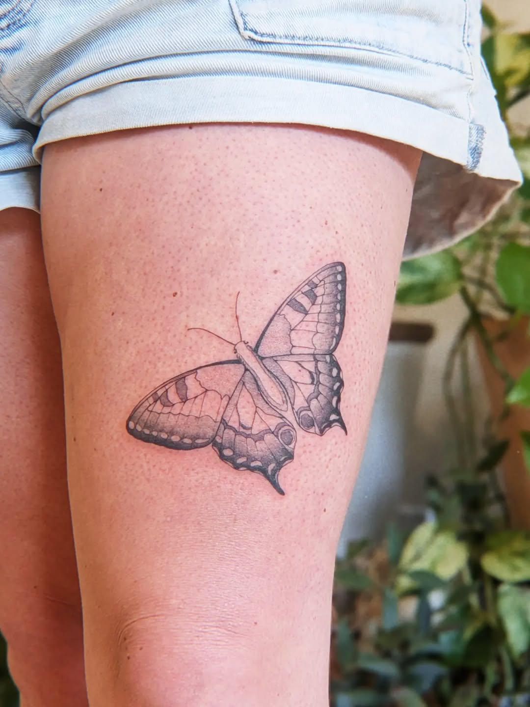 Tattoo by @le.petitmonstre — realism, black_and_grey