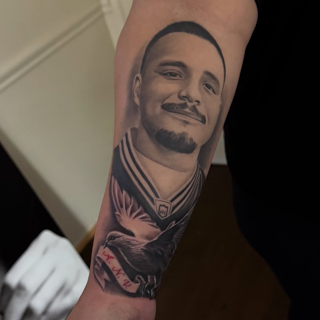 Tattoo by @babygirltat2 β realism, black_and_grey
