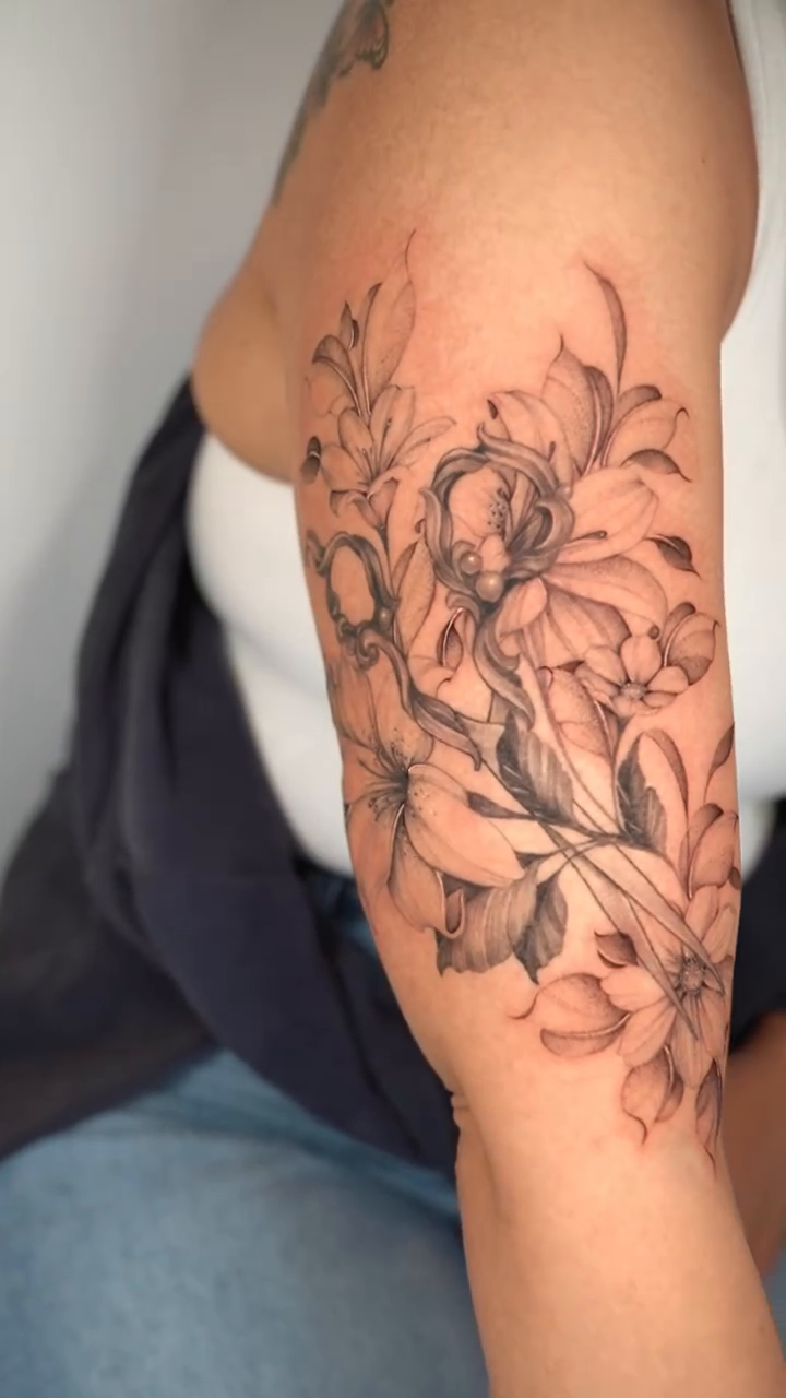 Tattoo by @belfernandezink — black_and_grey, realism