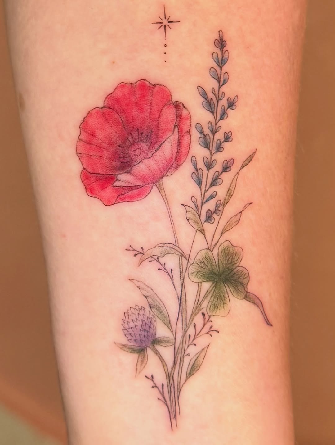 Tattoo by @alenanebotattoos — fine_line, watercolor