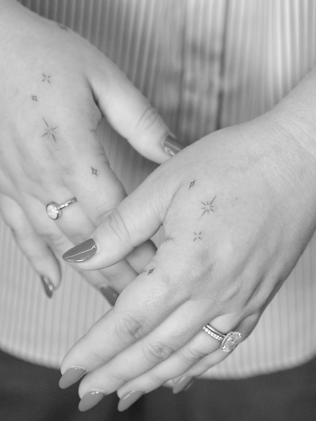 Tattoo by @moni.tattoos β fine_line, minimalist