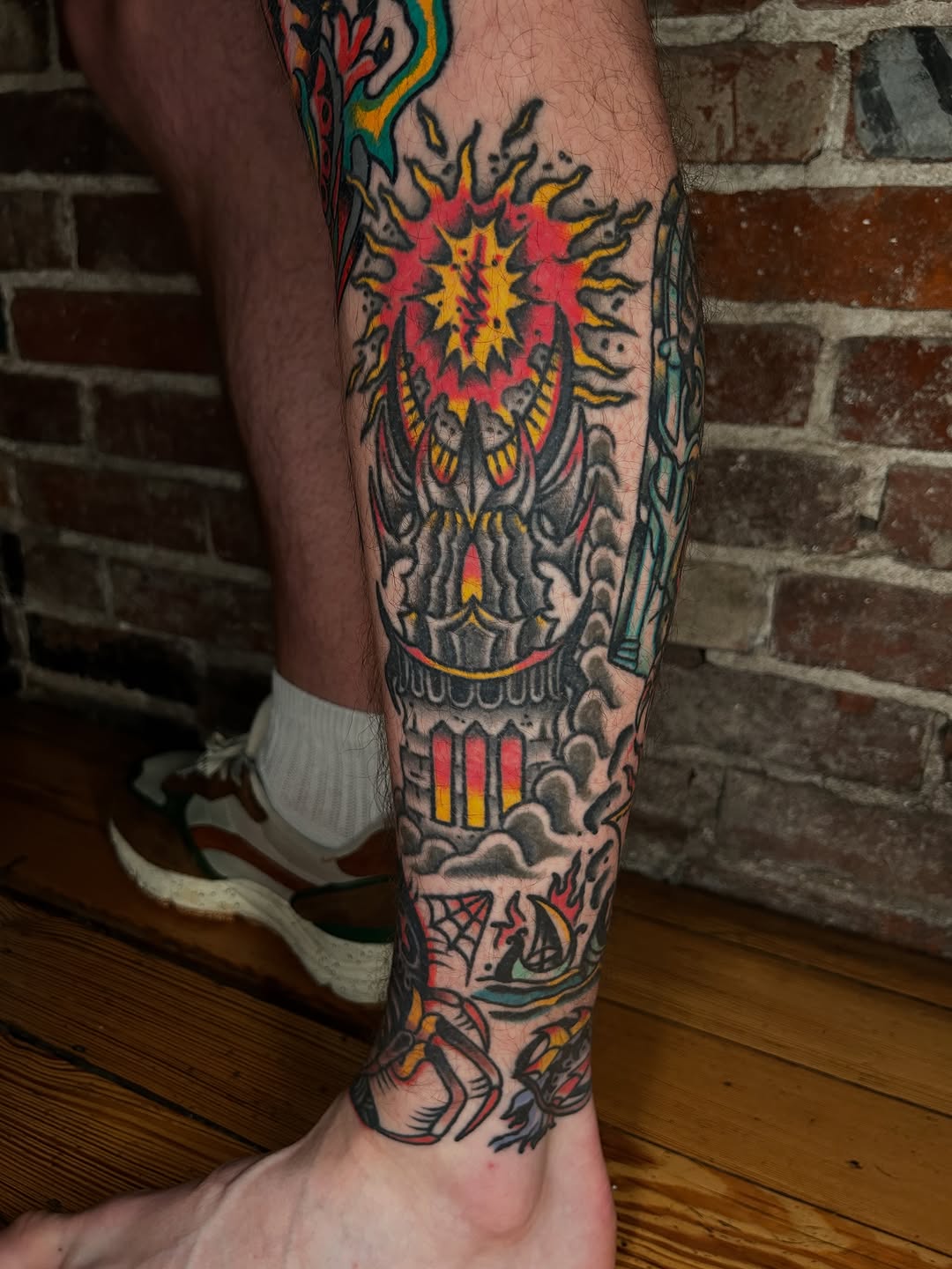 Tattoo by @kit.creates โ american_traditional, new_school
