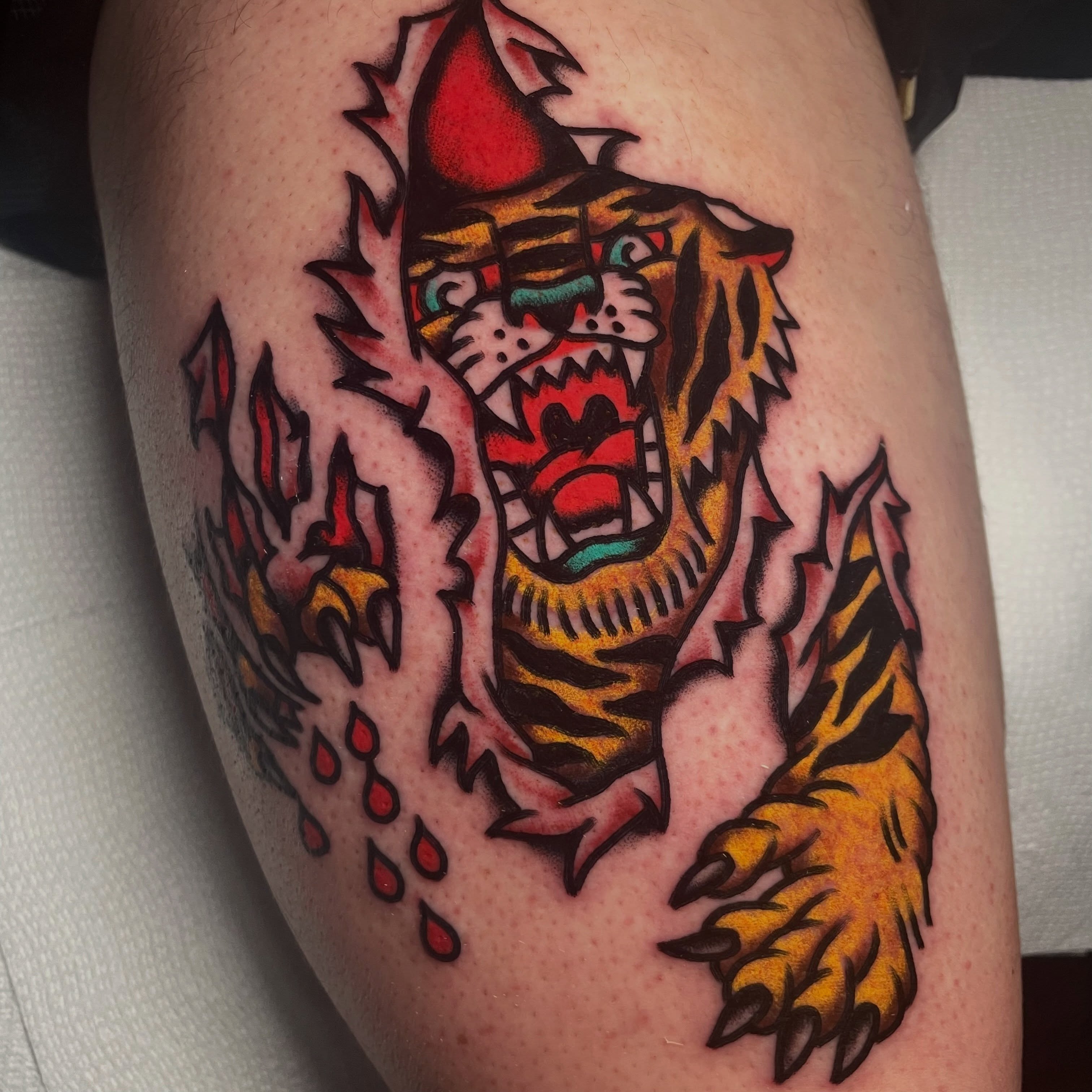 Tattoo by @trash.fires — american_traditional