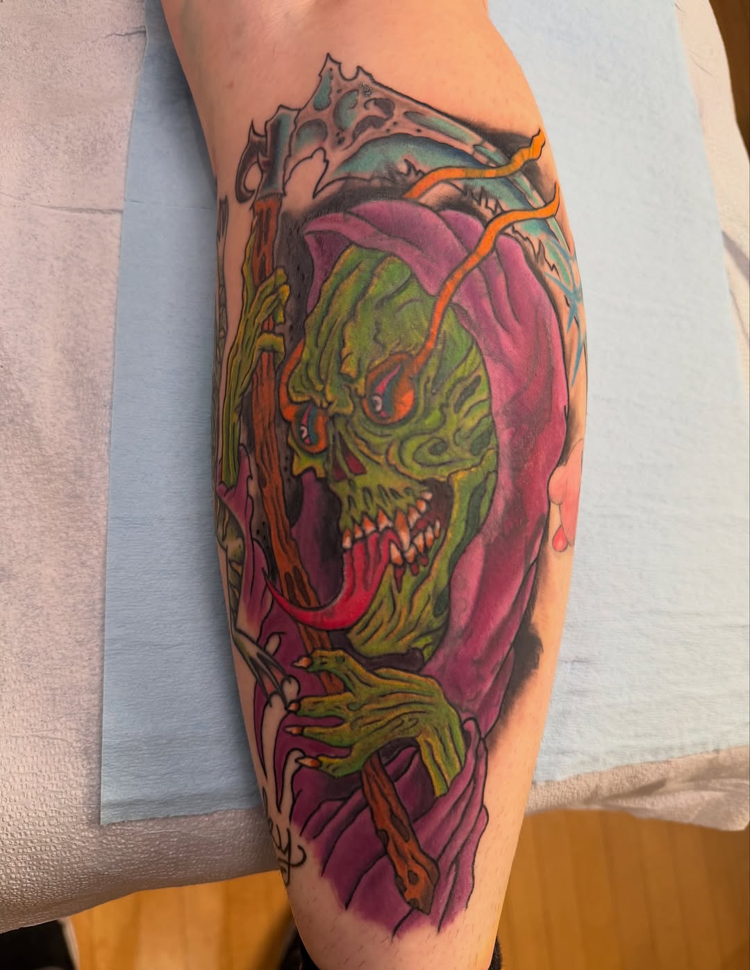 Tattoo by @tberrytattoos — new_school, dark_realism