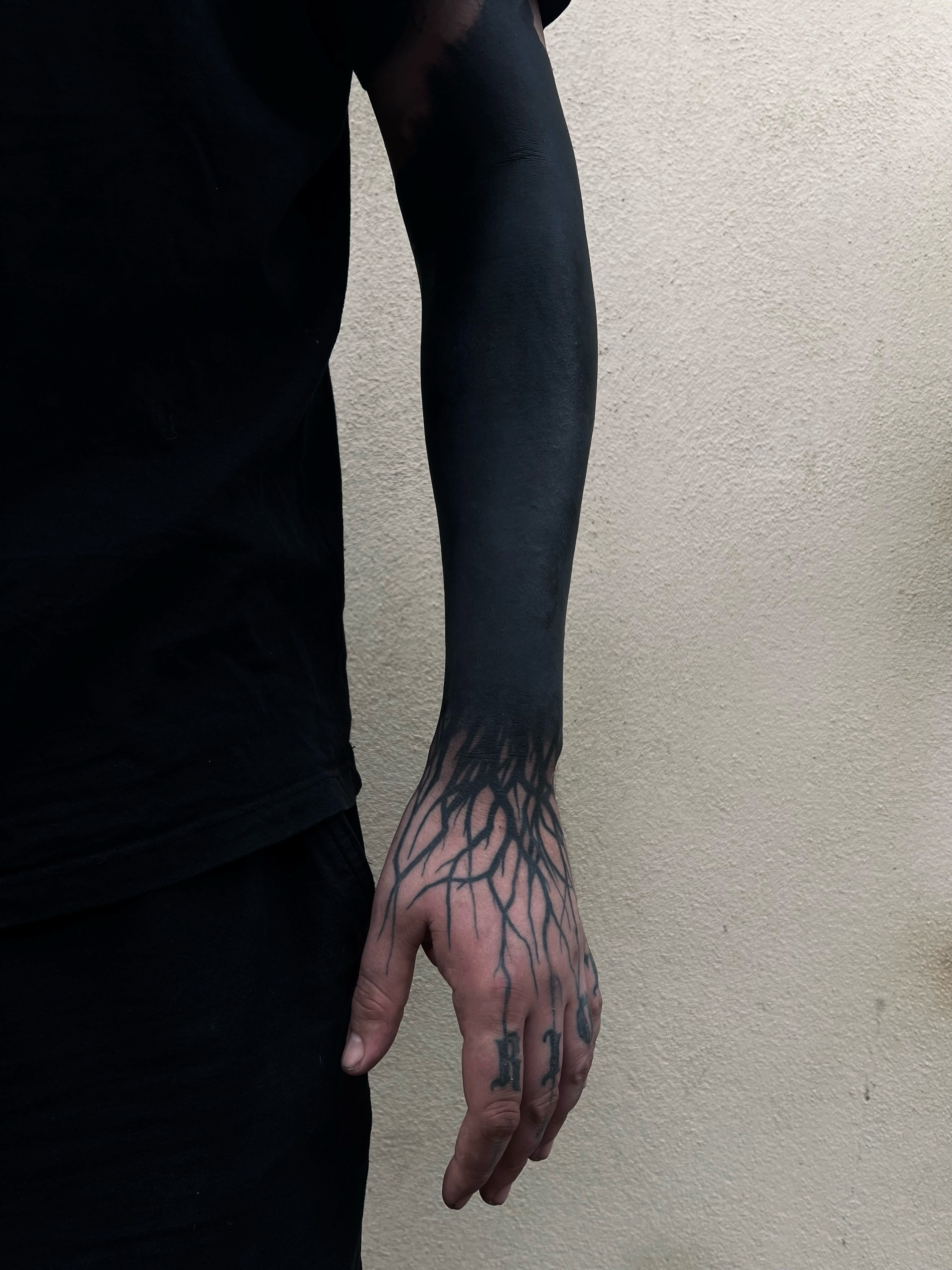 Tattoo by @axelj_ttt — black_and_grey
