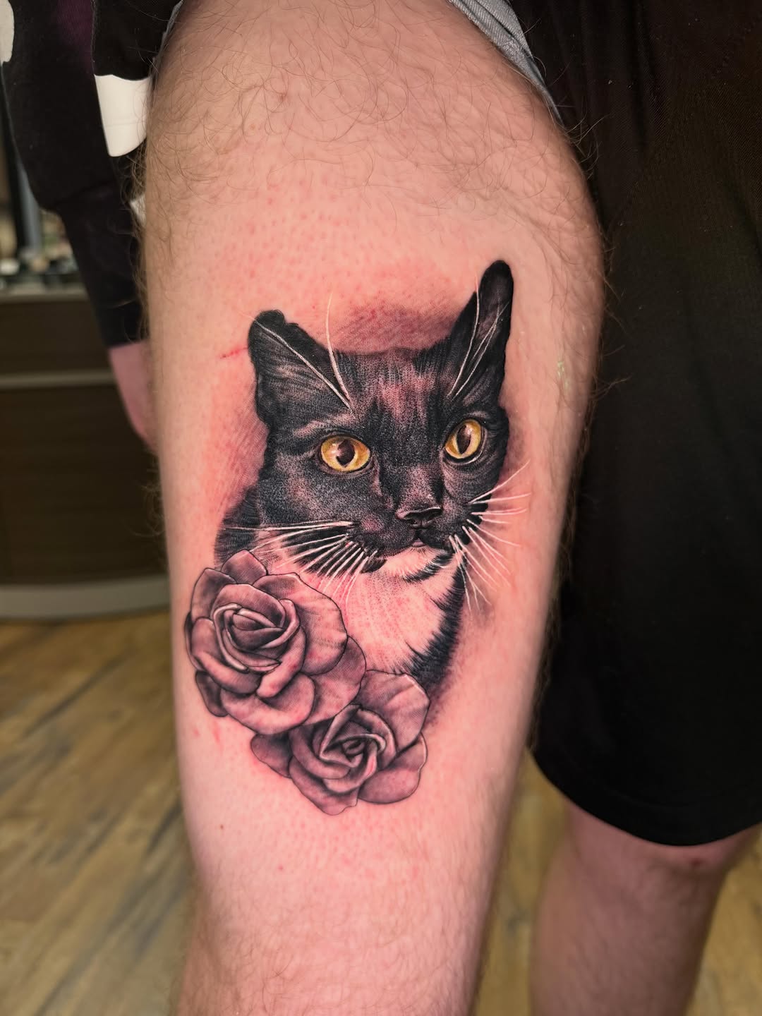 Cat and roses realism tattoo on the thigh by ๐ฟ๐๐ฃ๐๐๐ก ๐๐ค๐ ๐ค๐ง๐ฃ๐ฎ, Middletown, Orange County, New York